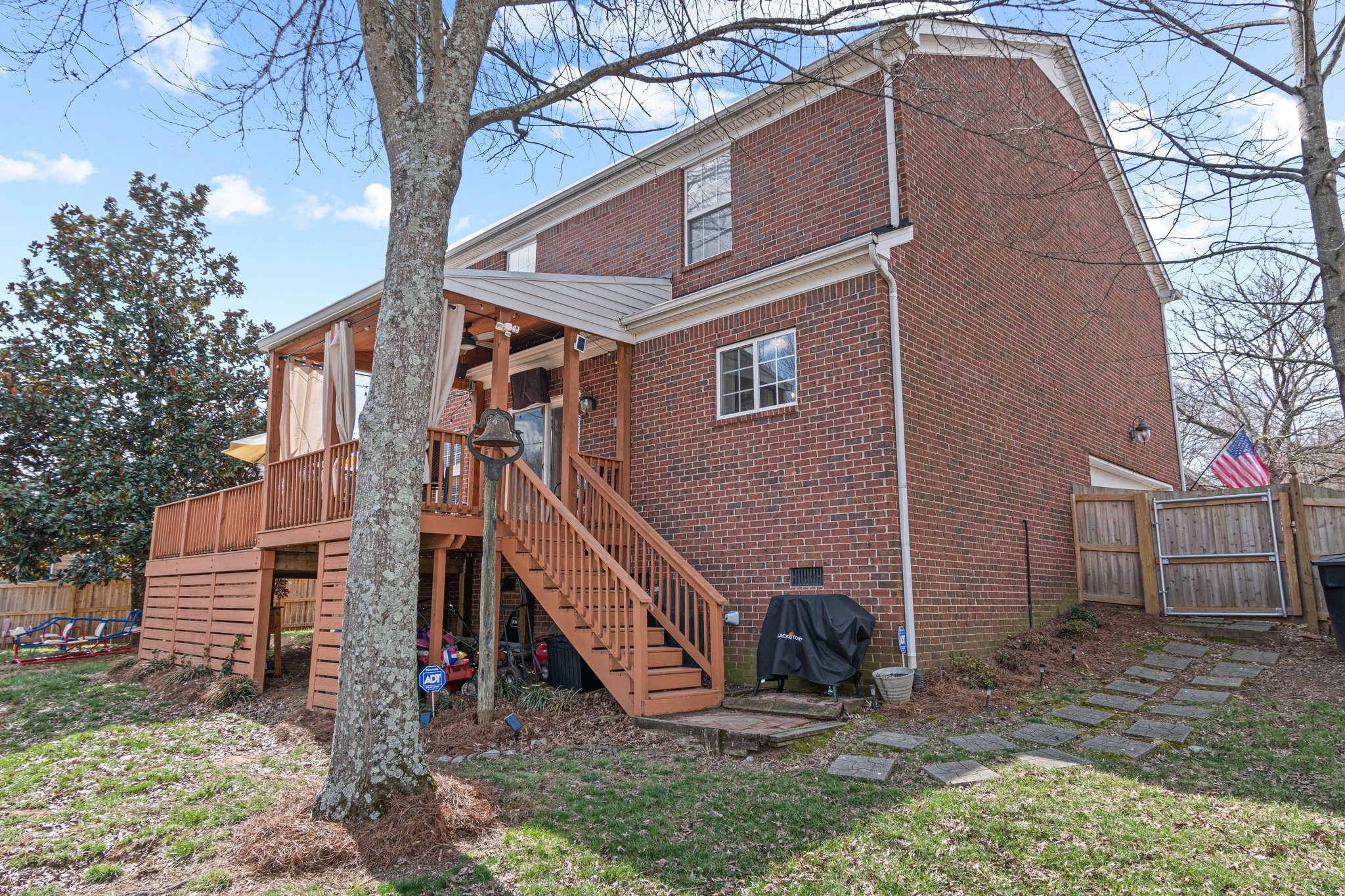 1002 John Clark Ct