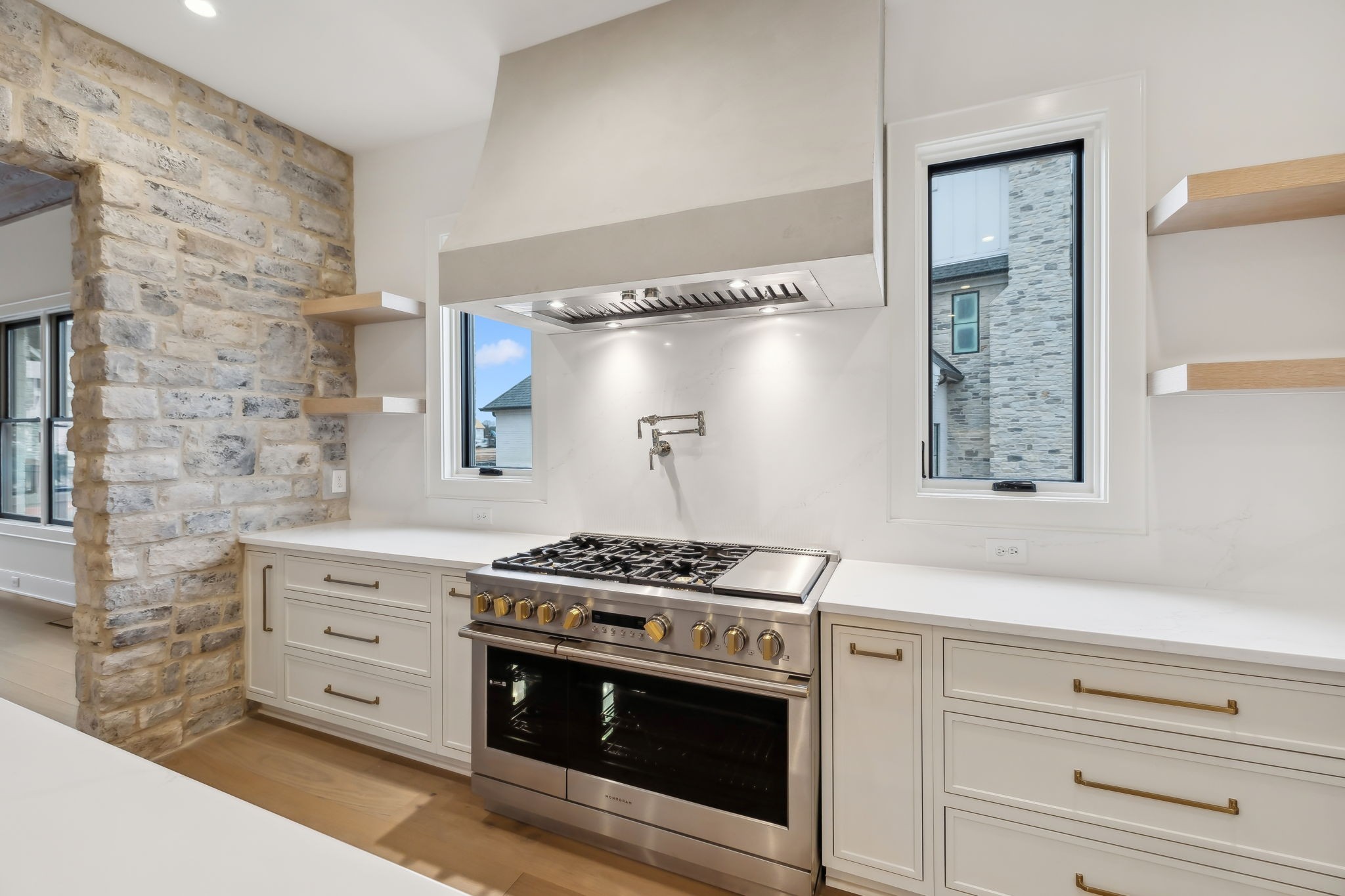 8107 Turning Point Dr