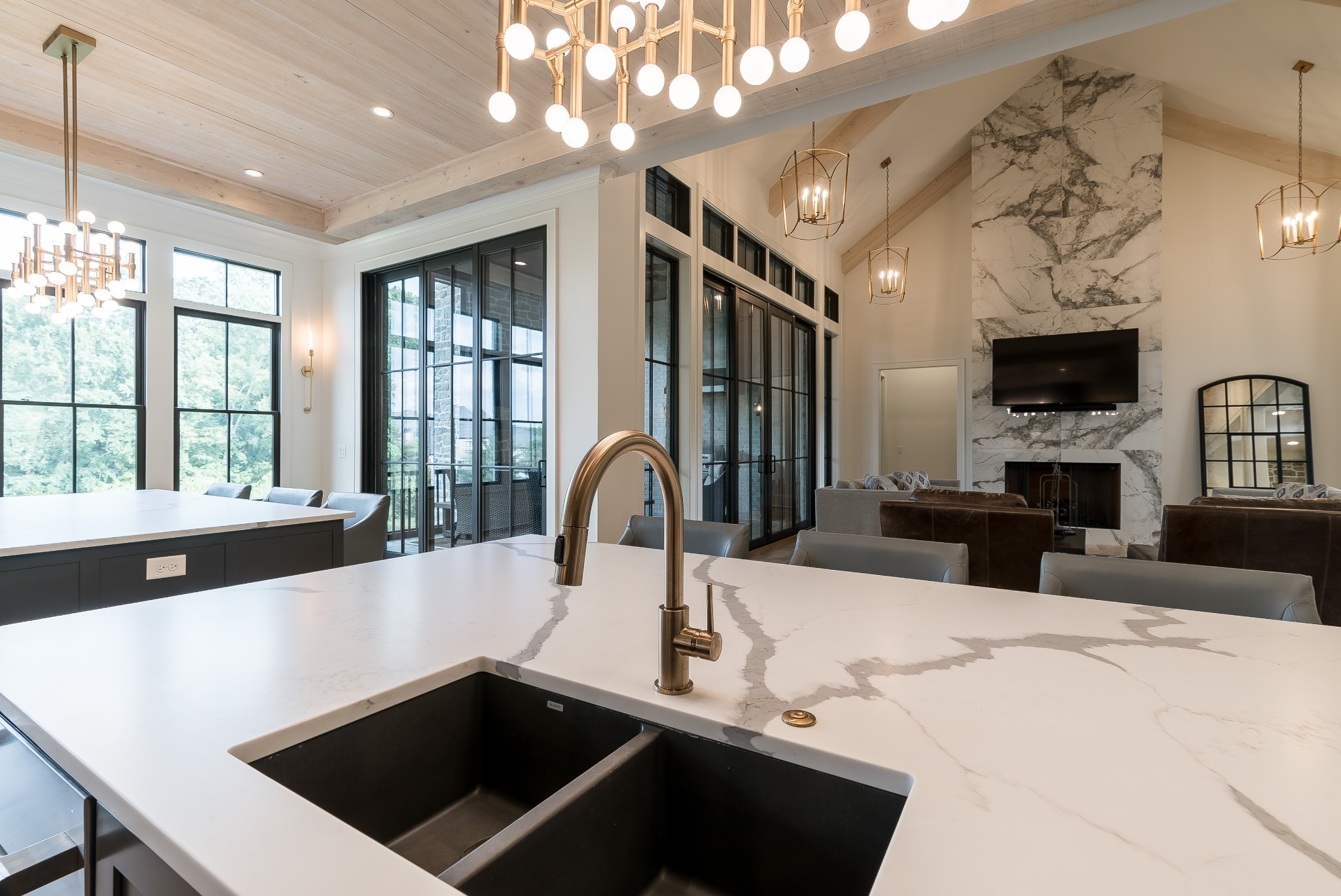 8107 Turning Point Dr