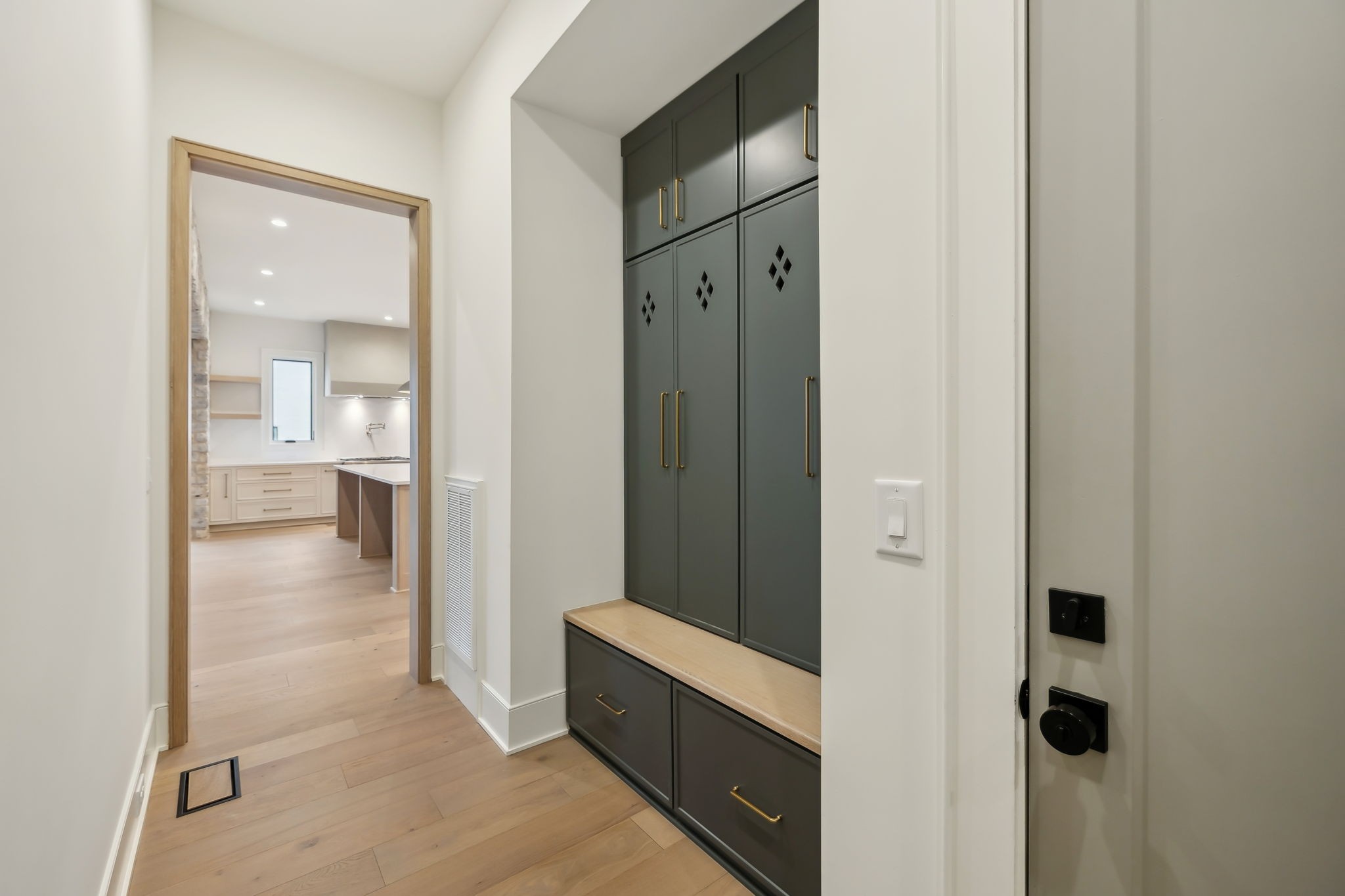 8107 Turning Point Dr