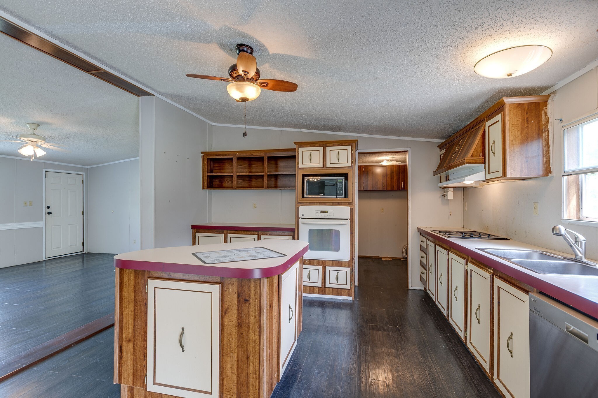 3049 Martin Hollow Rd