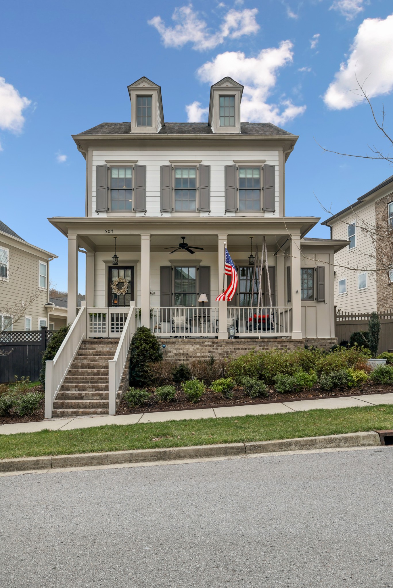507 Jasper Ave