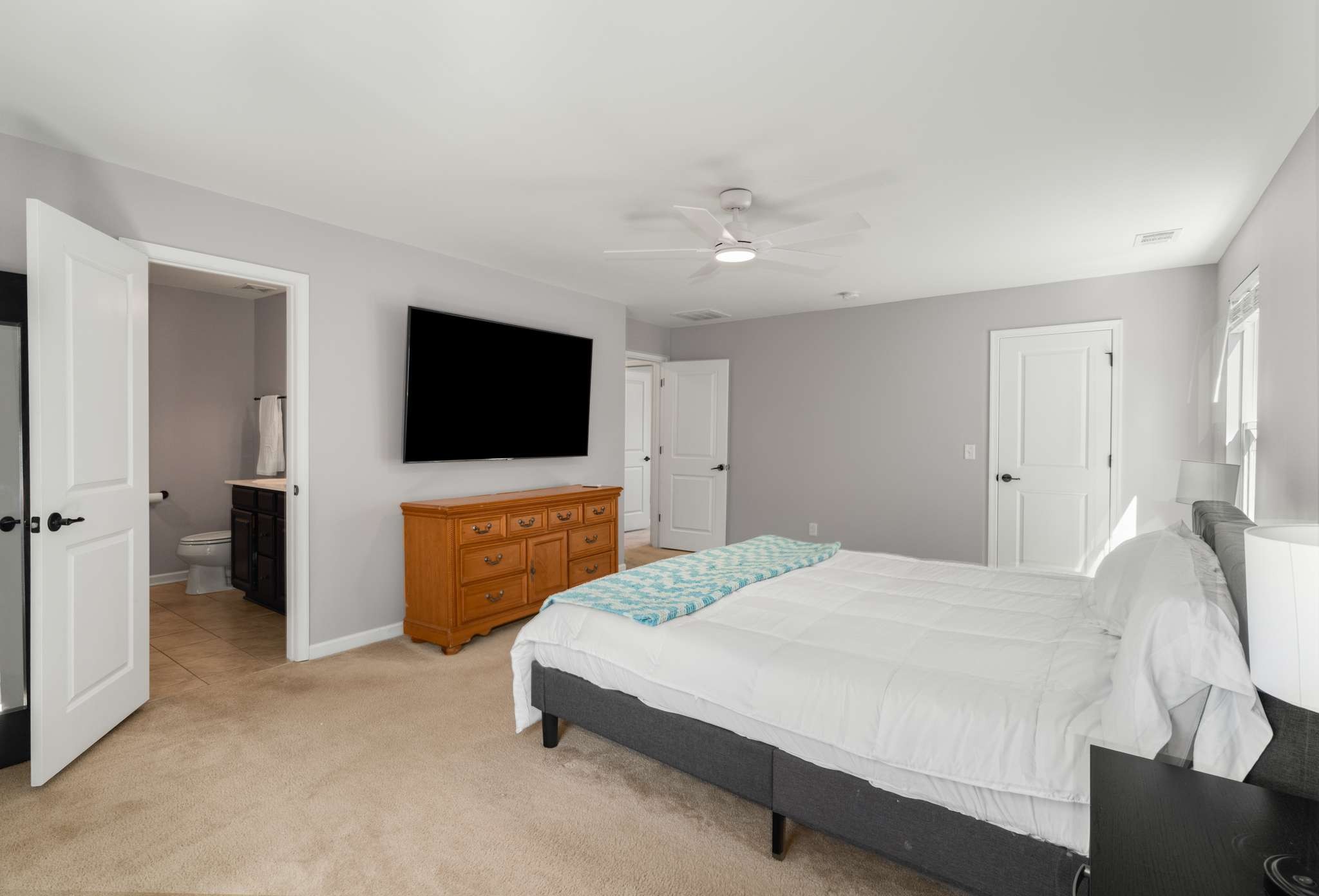 2812 Winterberry Dr