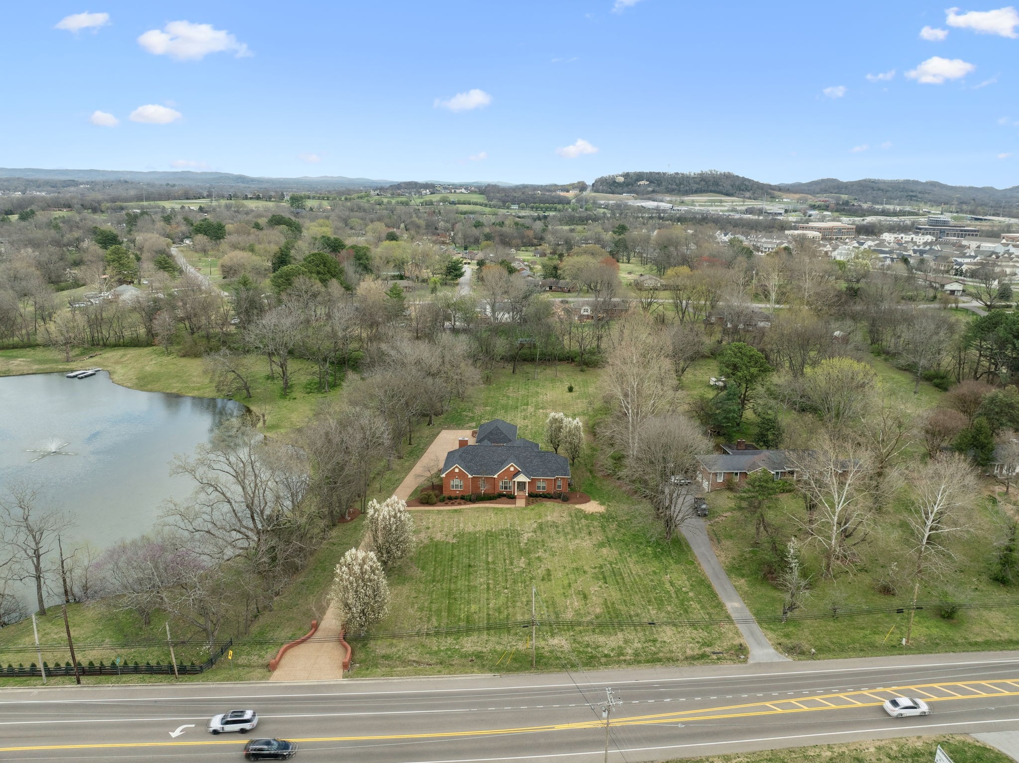1269 Lewisburg Pike