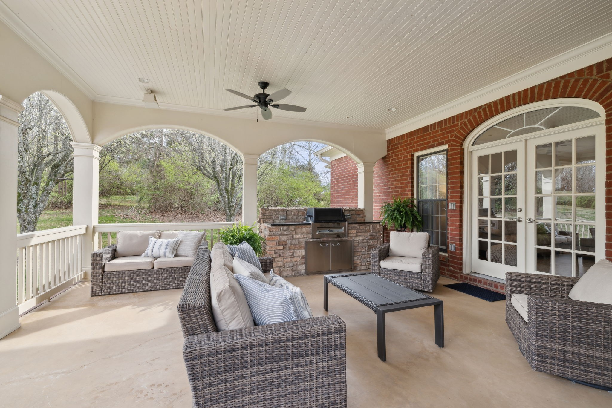 1269 Lewisburg Pike
