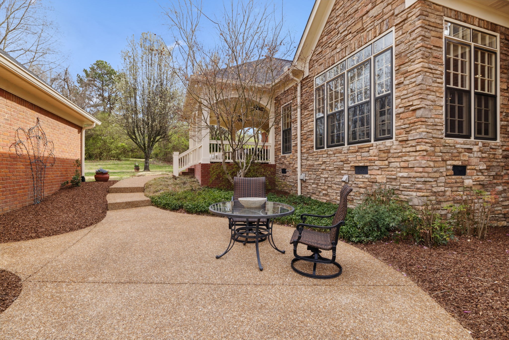 1269 Lewisburg Pike
