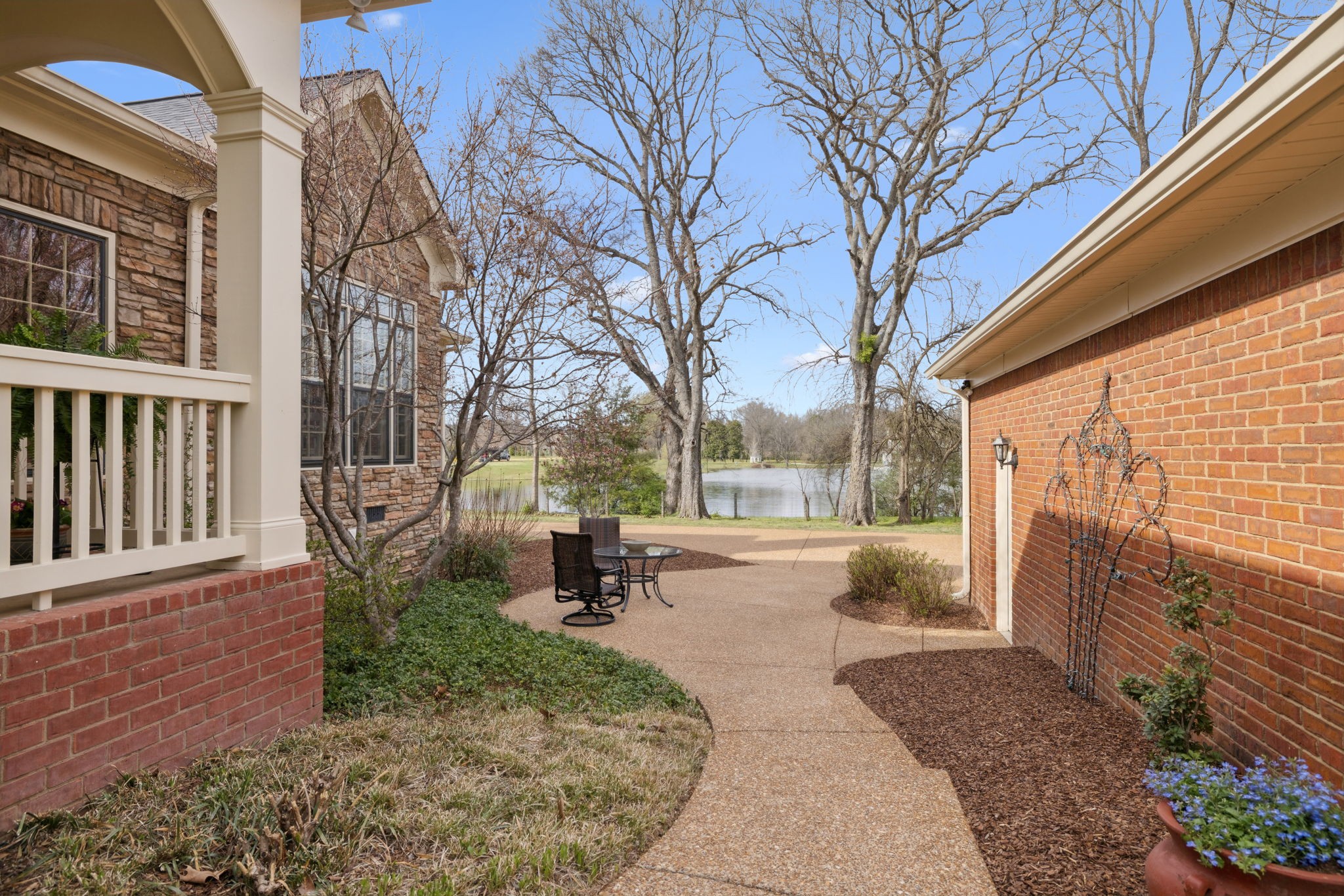 1269 Lewisburg Pike