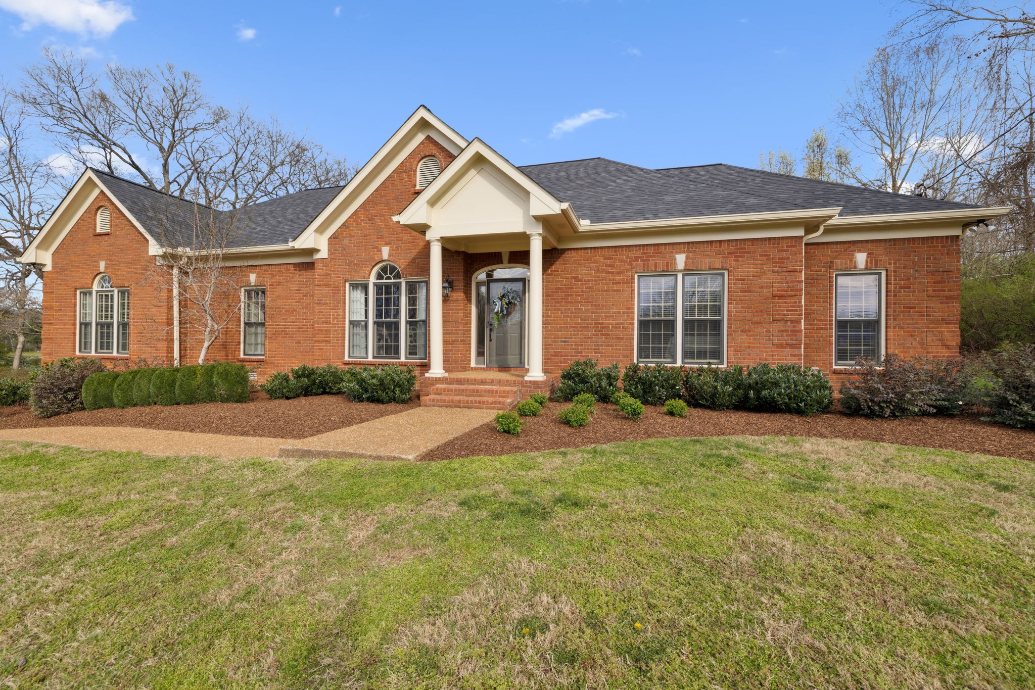 1269 Lewisburg Pike
