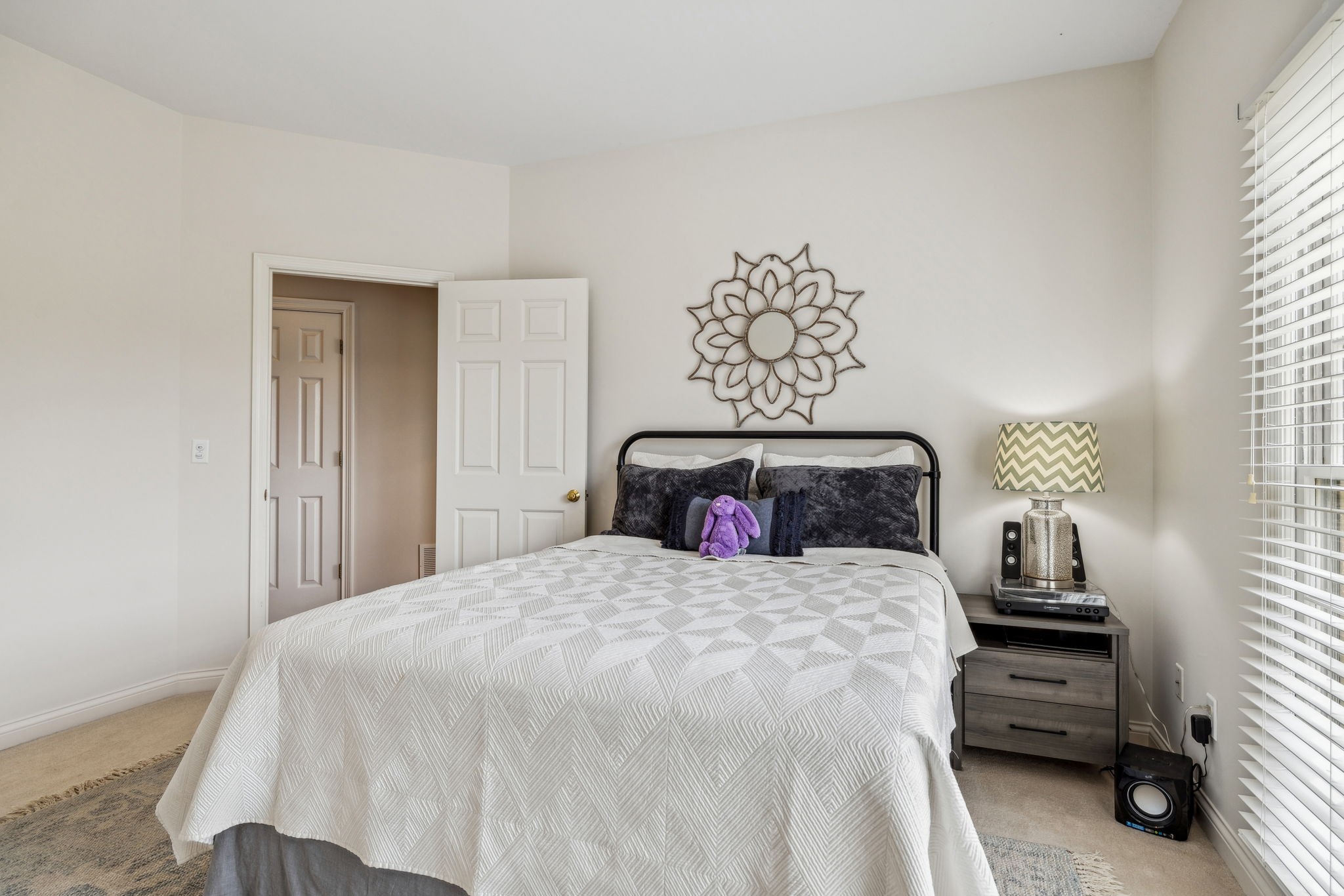 1269 Lewisburg Pike