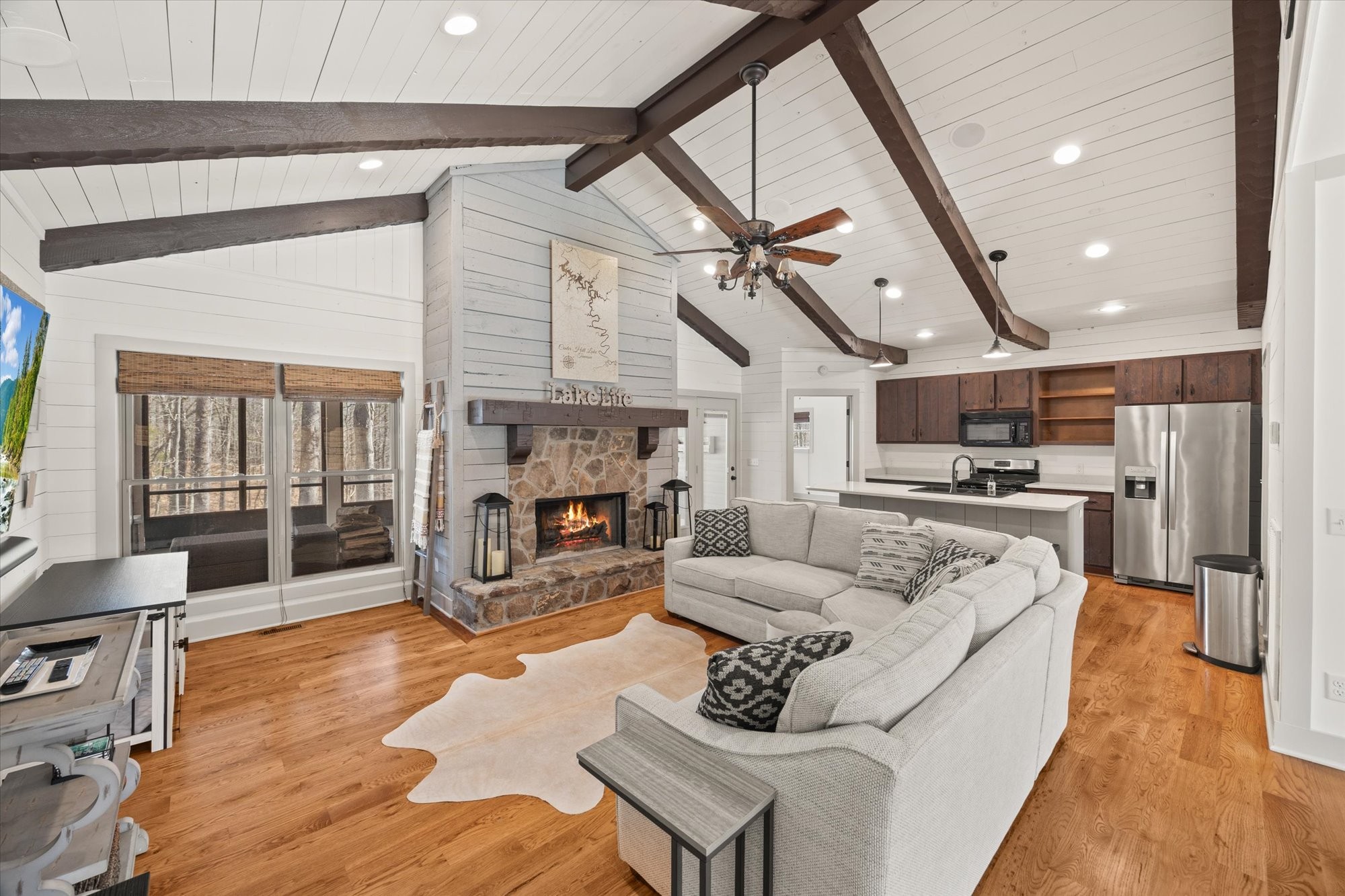 555 Springwood Place