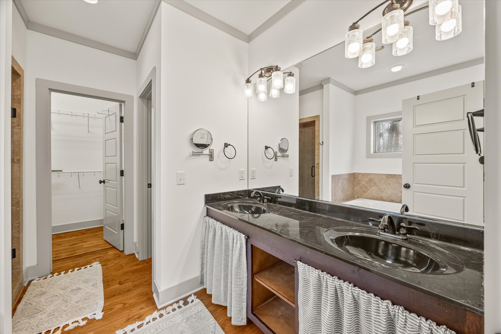 555 Springwood Place