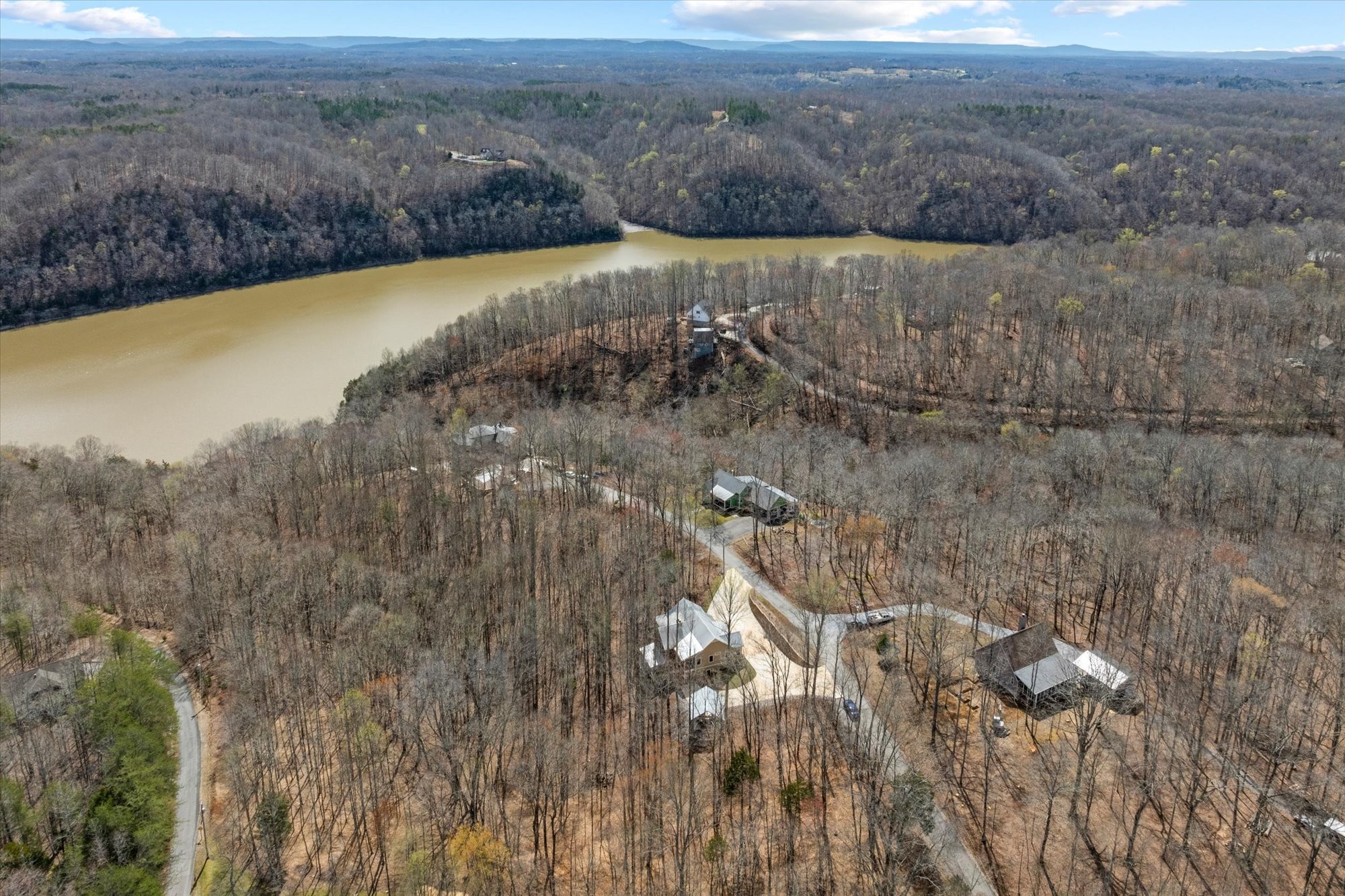 555 Springwood Place