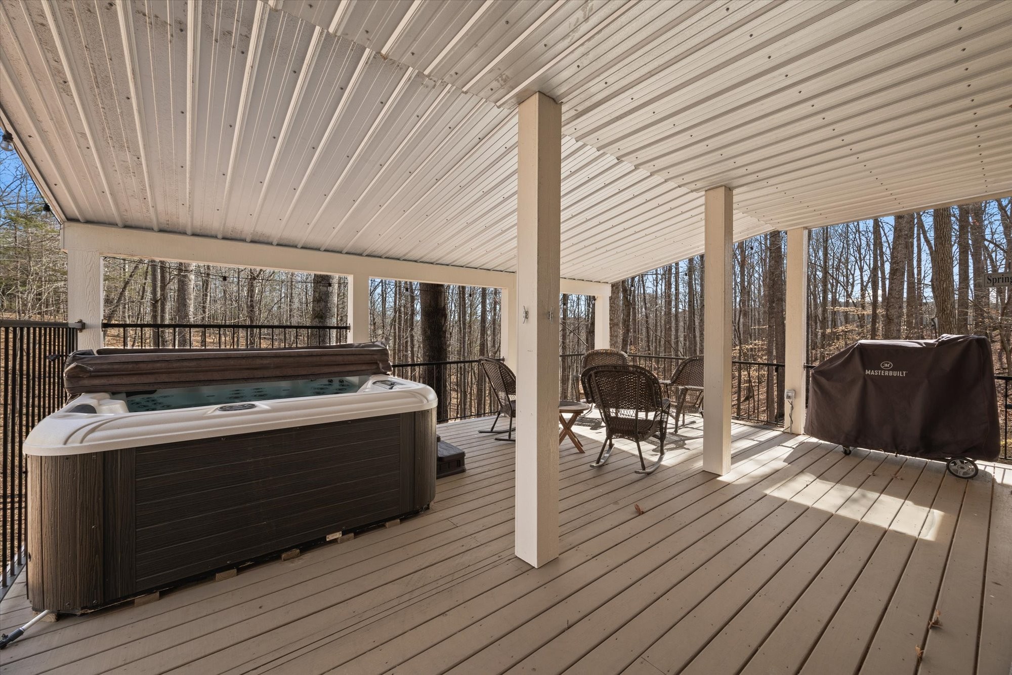 555 Springwood Place