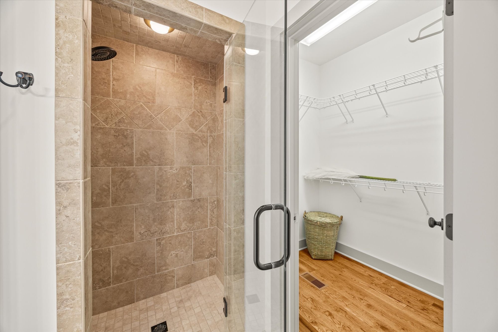 555 Springwood Place