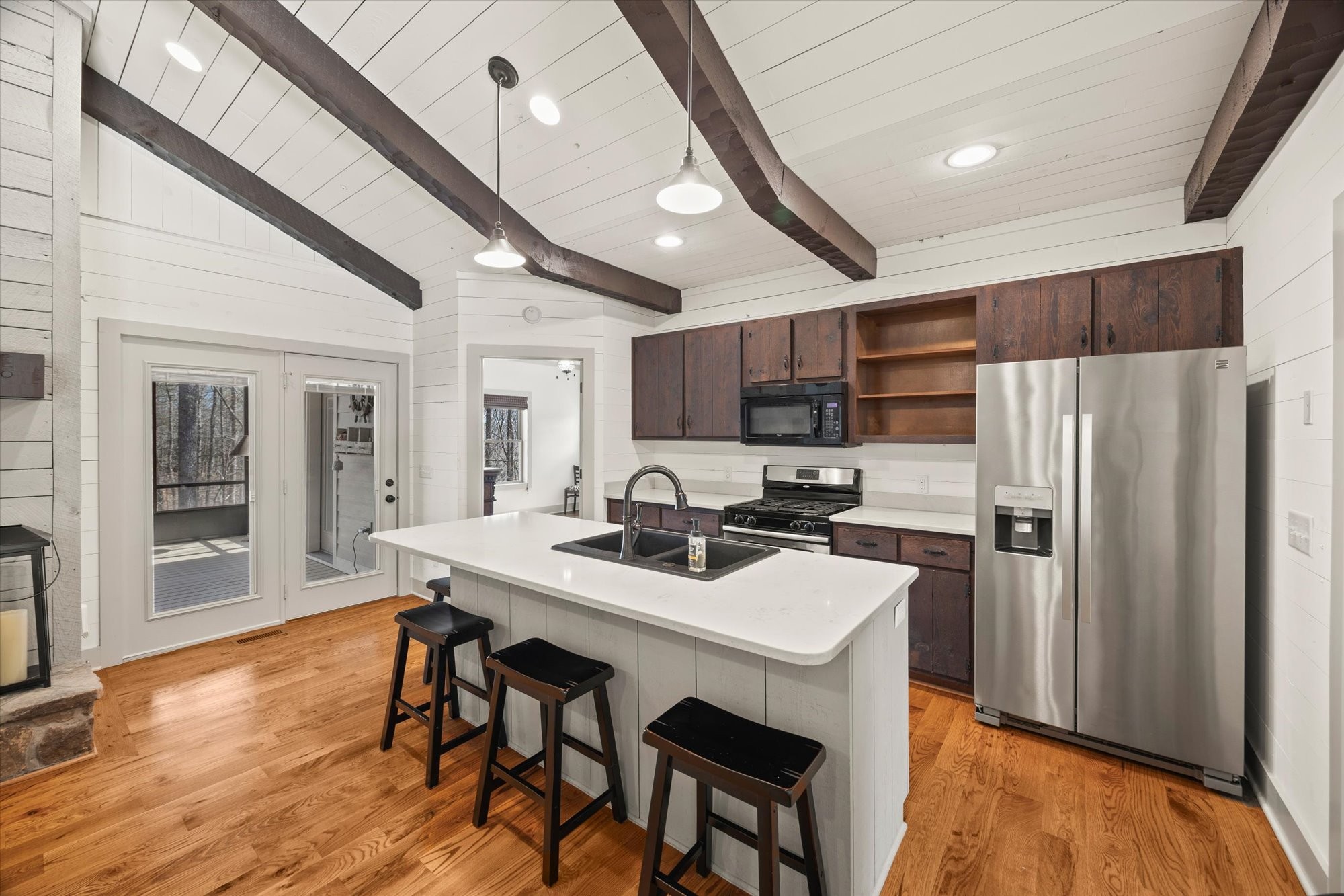 555 Springwood Place