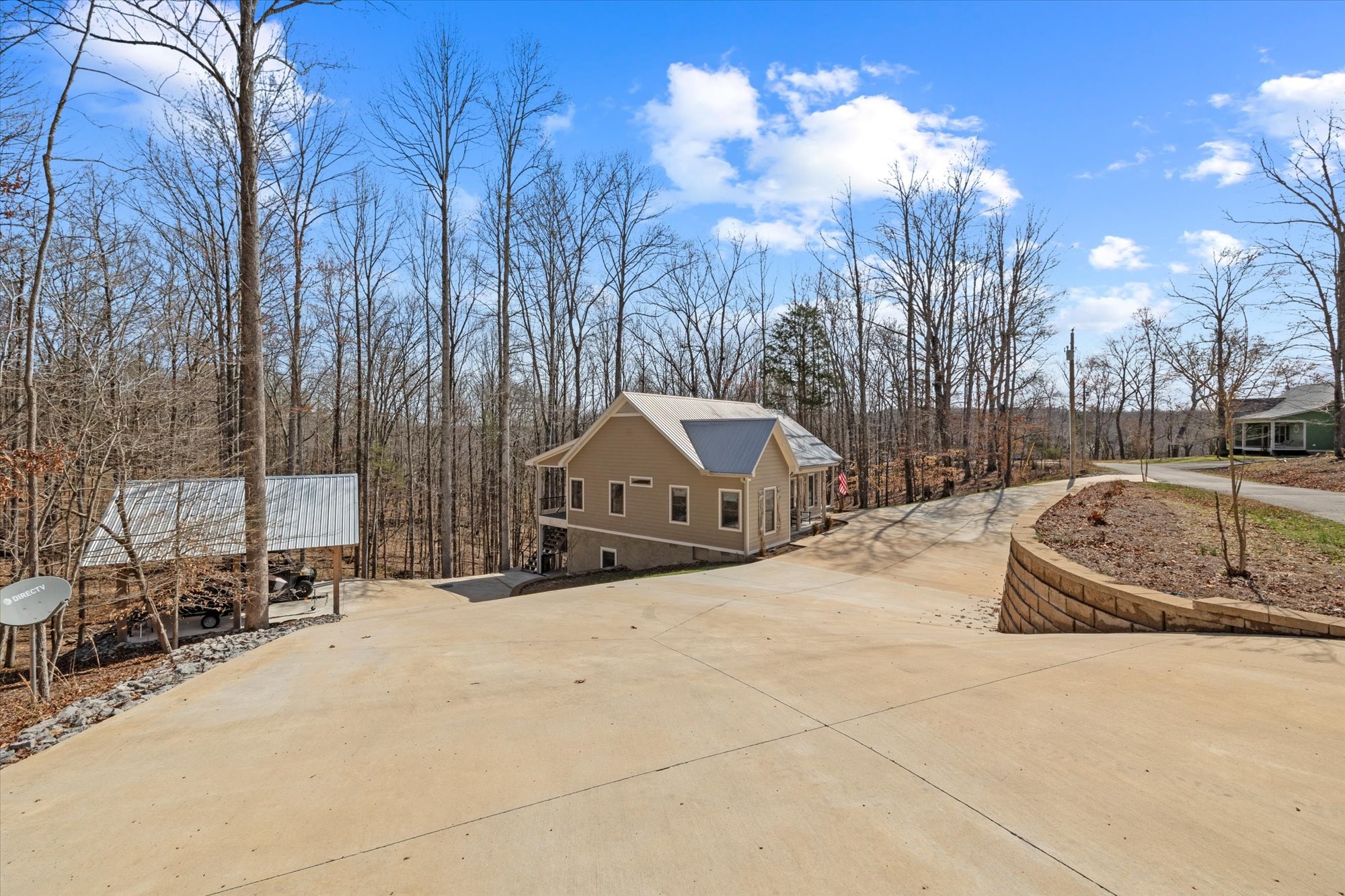 555 Springwood Place
