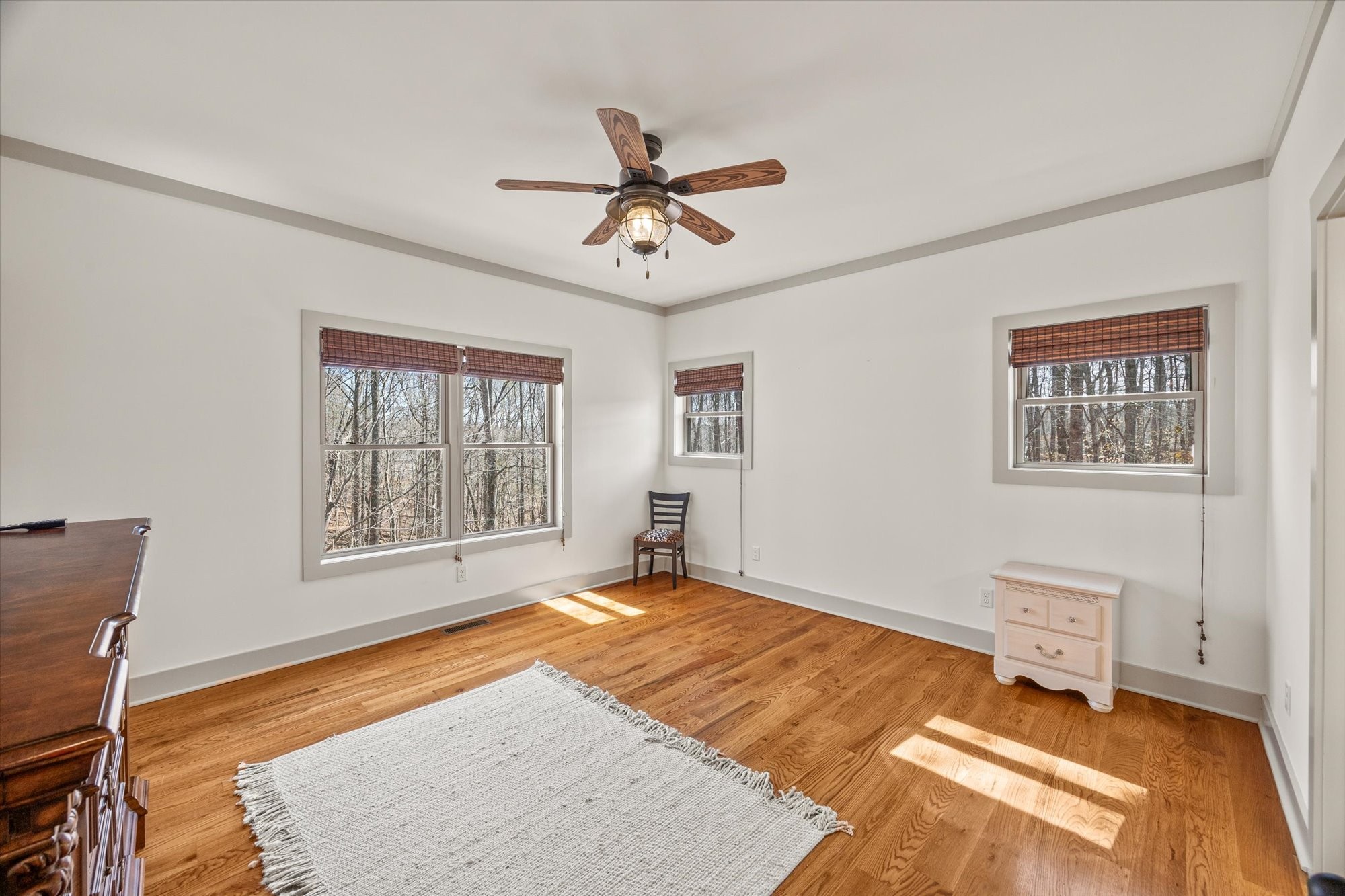 555 Springwood Place
