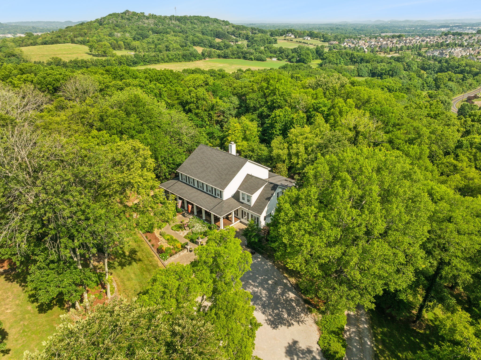 4407 Bagsby Ln