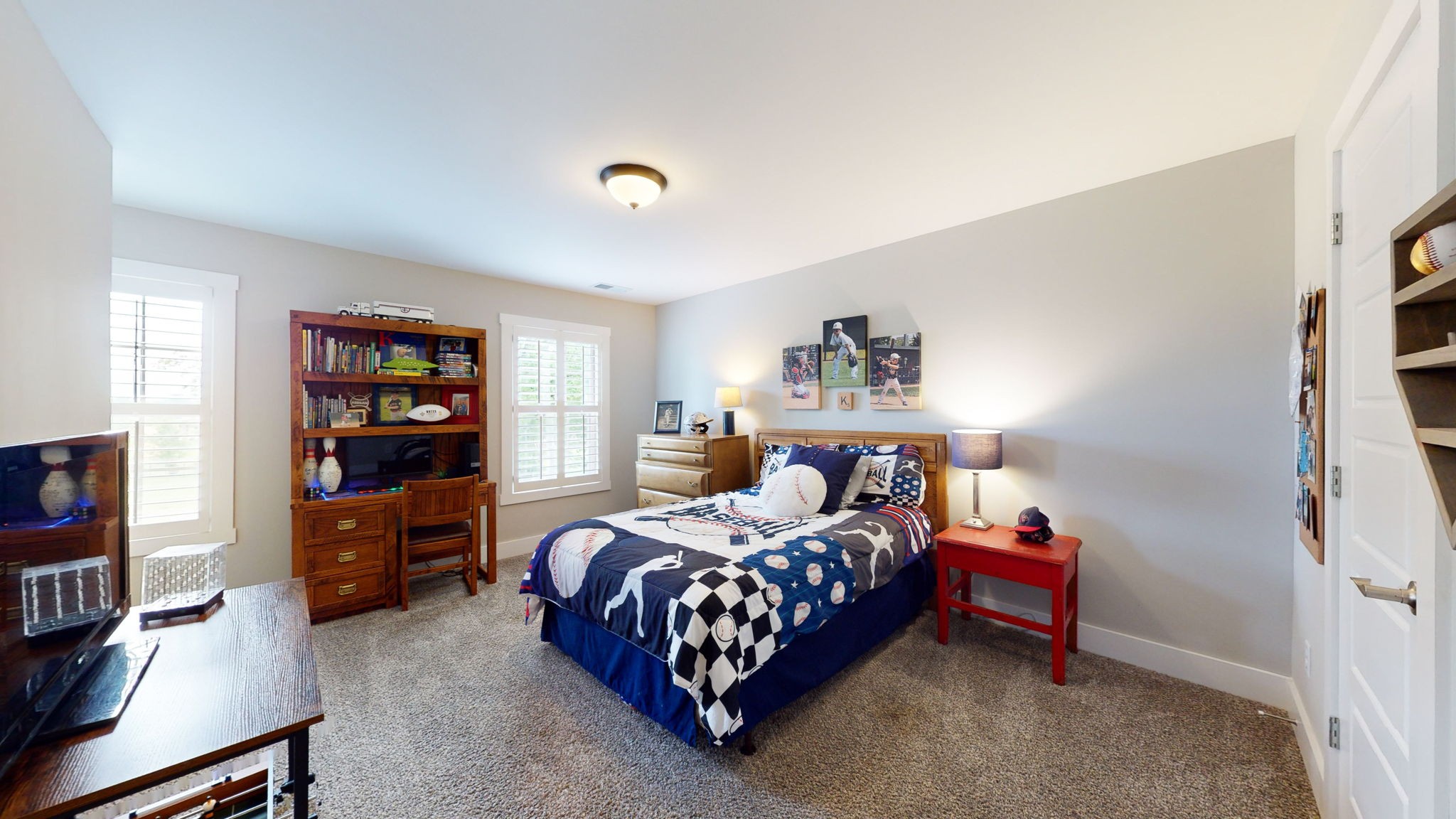 5605 Maples Retreat Dr