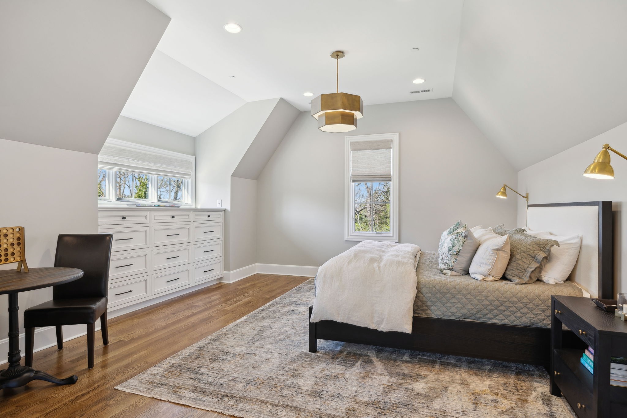 165 Alpine Ct