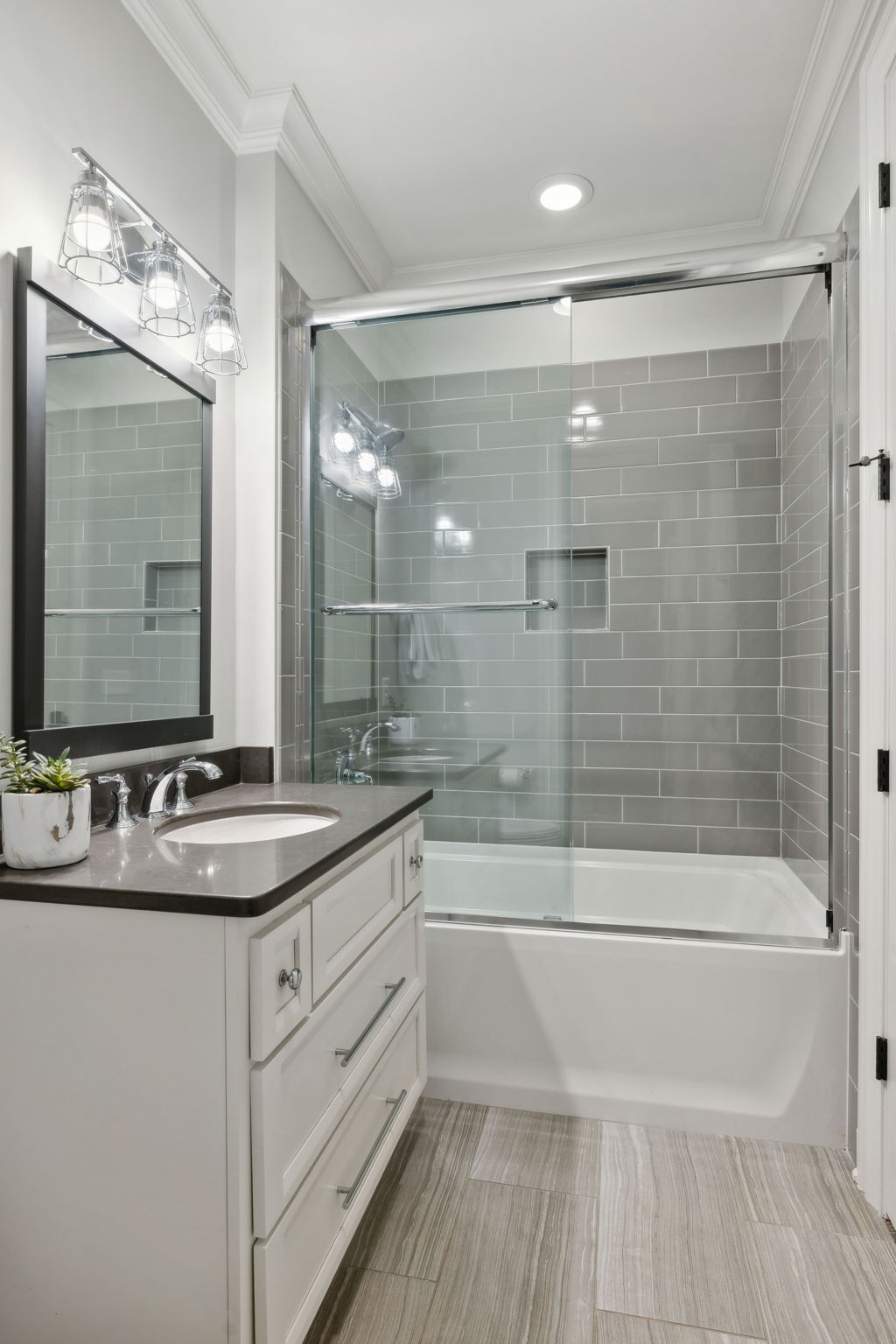 165 Alpine Ct
