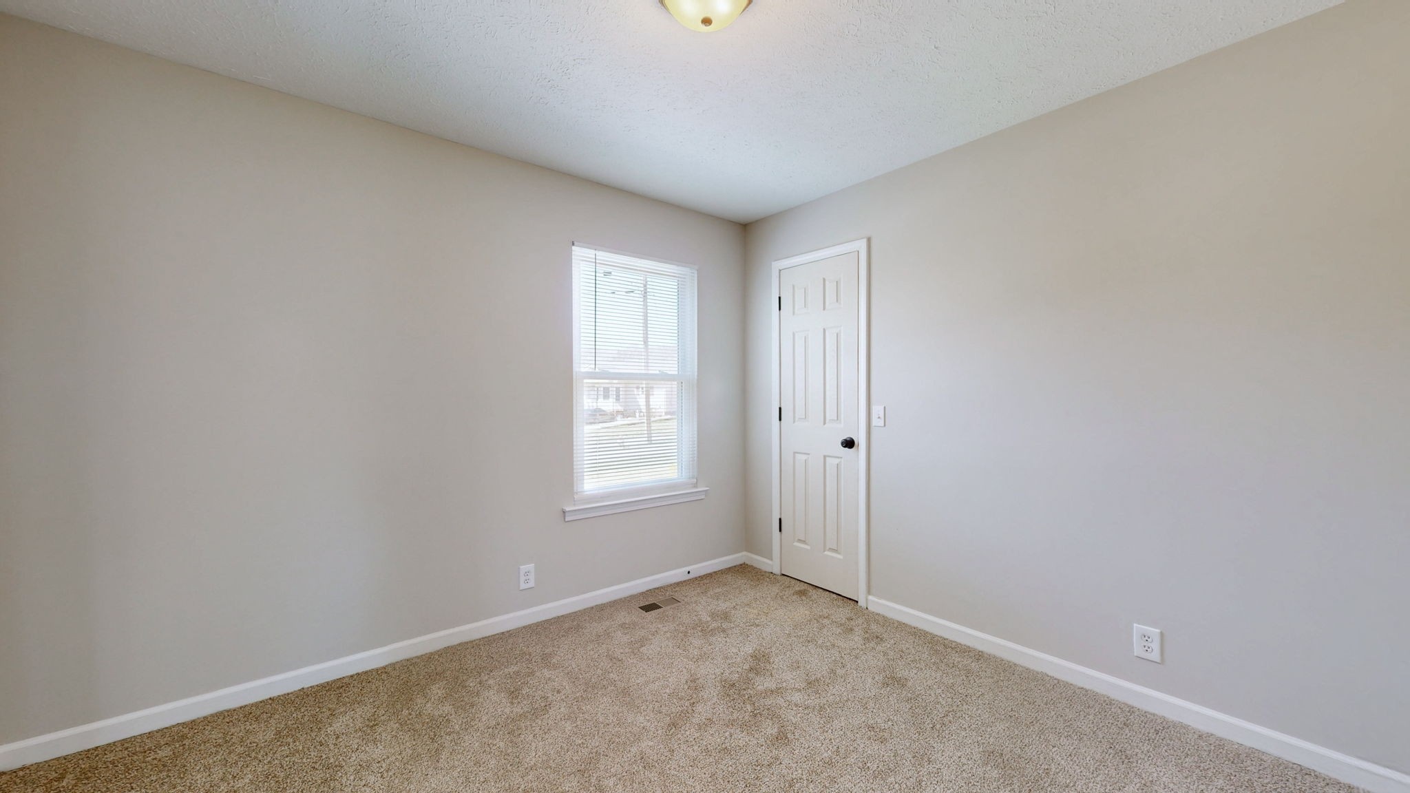 595 Arbor Ct
