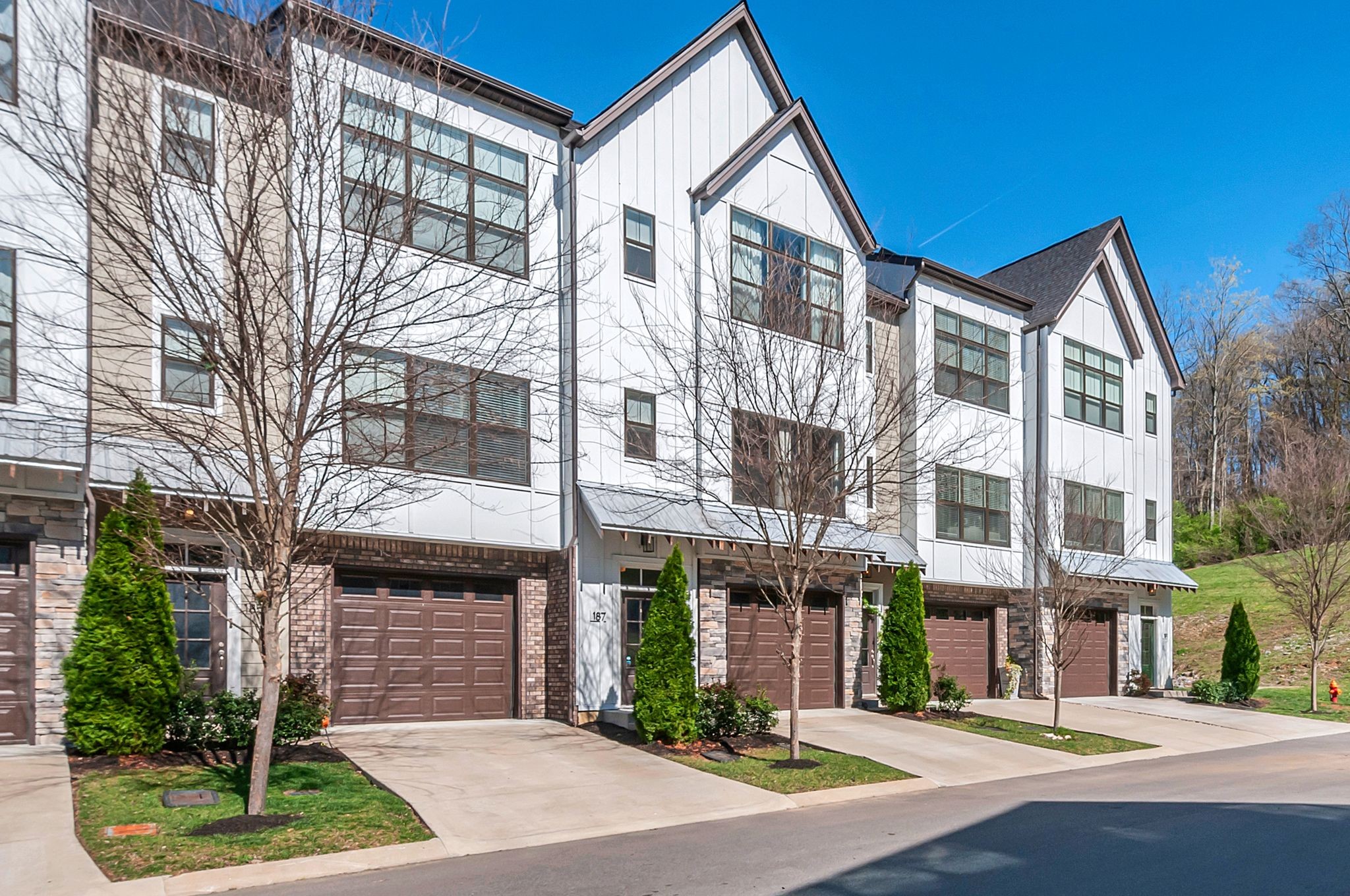 187 Stonecrest Dr