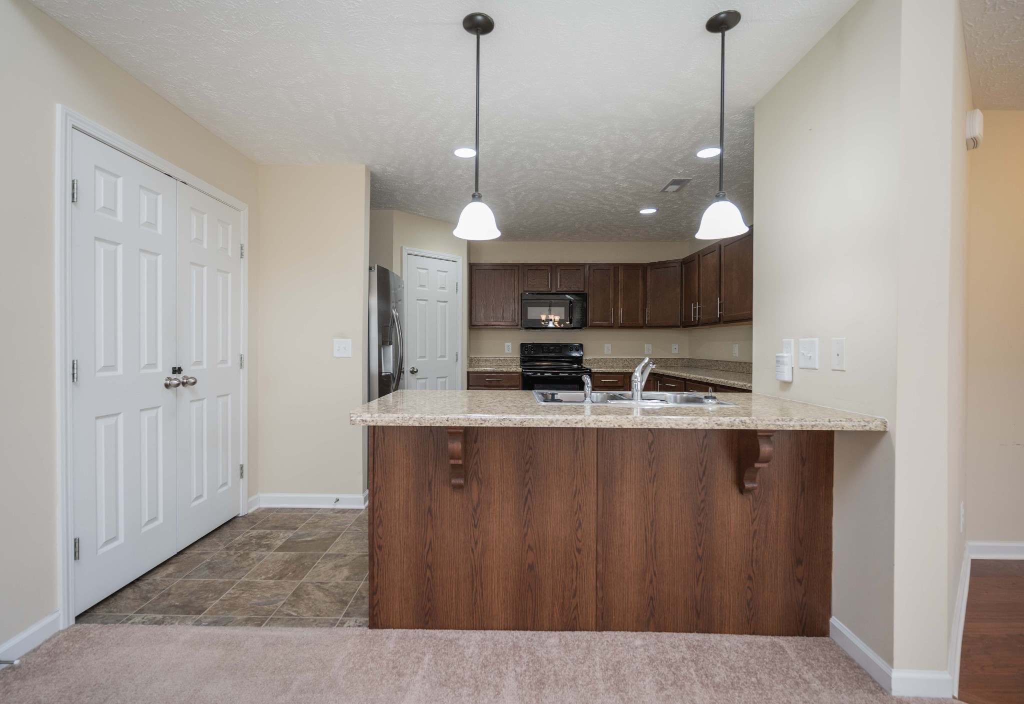 395 Devon Chase Hl Unit: 3701