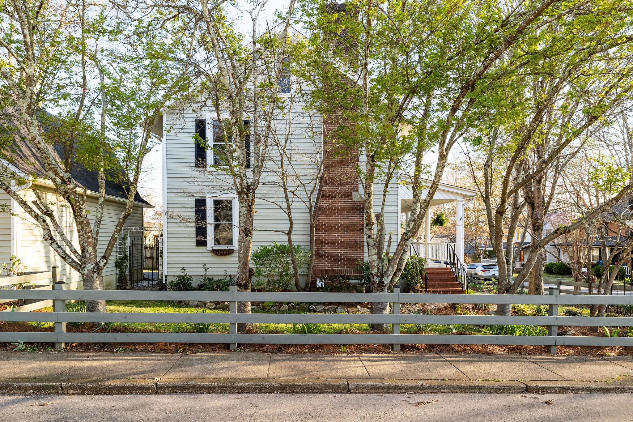 1401 Overton St