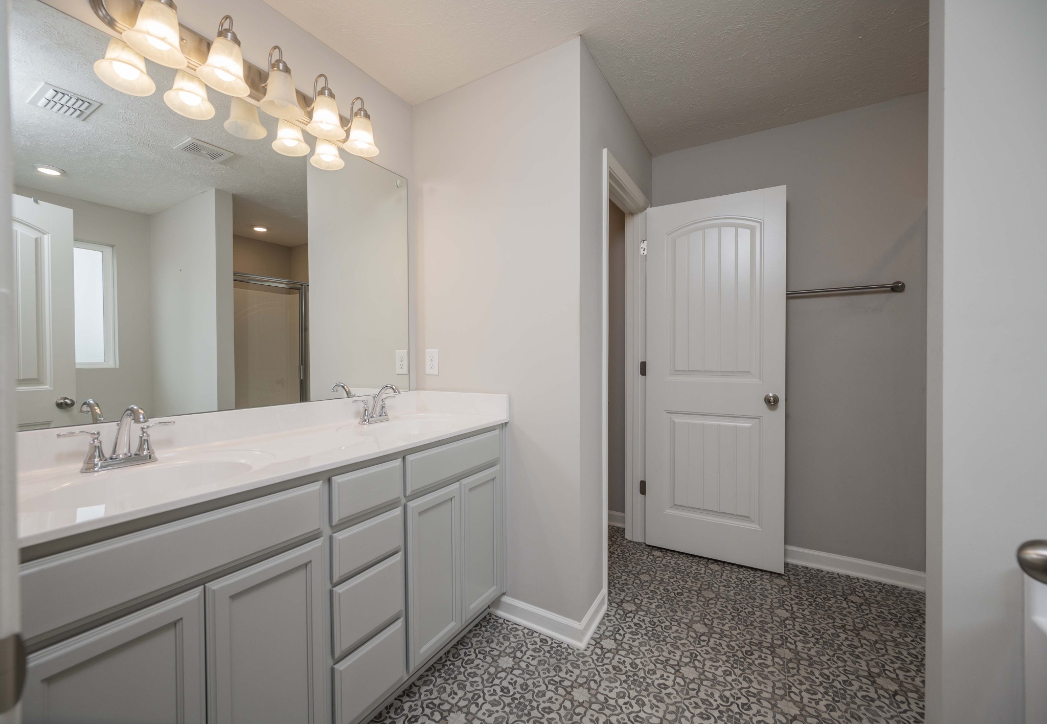 5305 Normandy Cob Drive