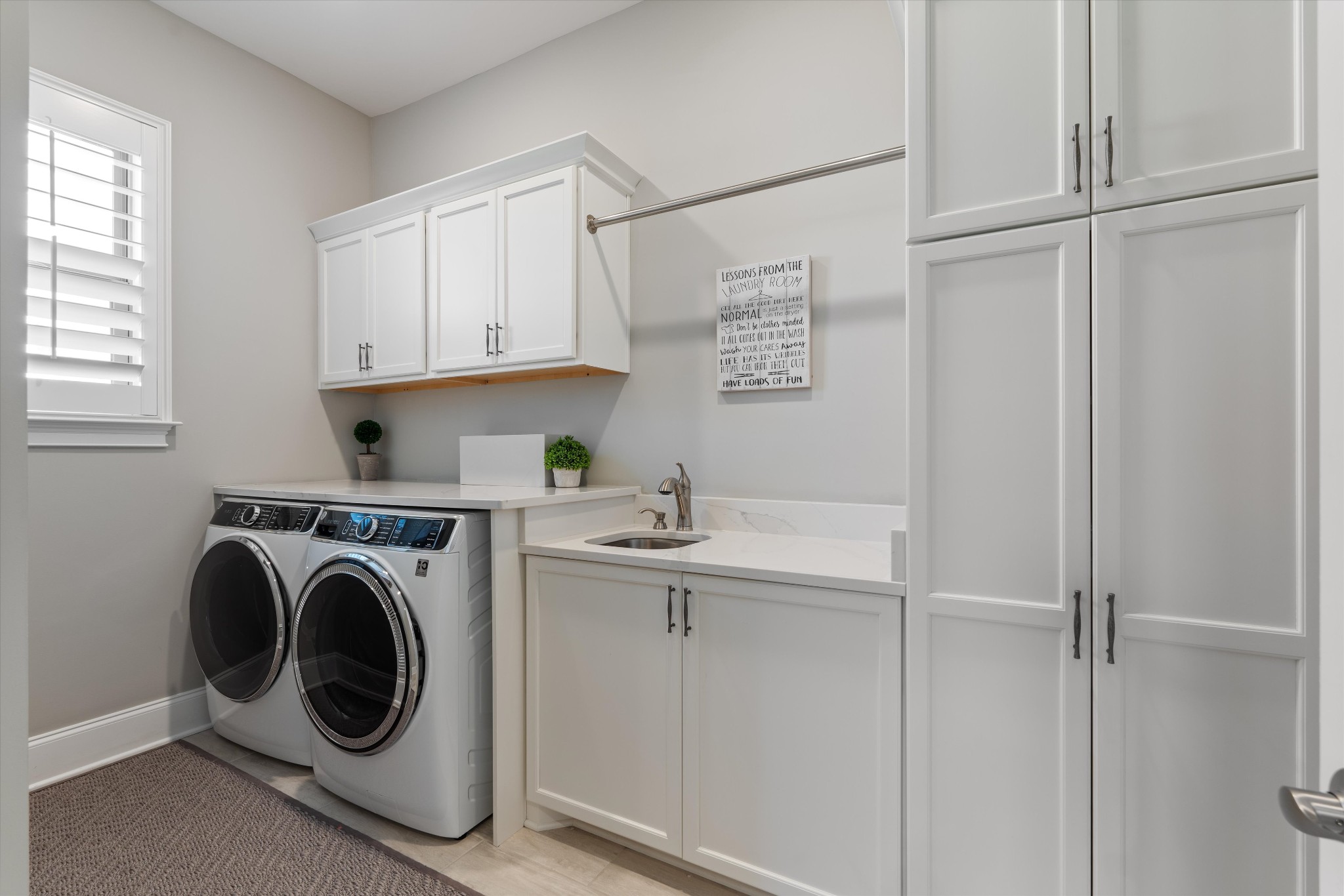 4596 Majestic Meadows Dr