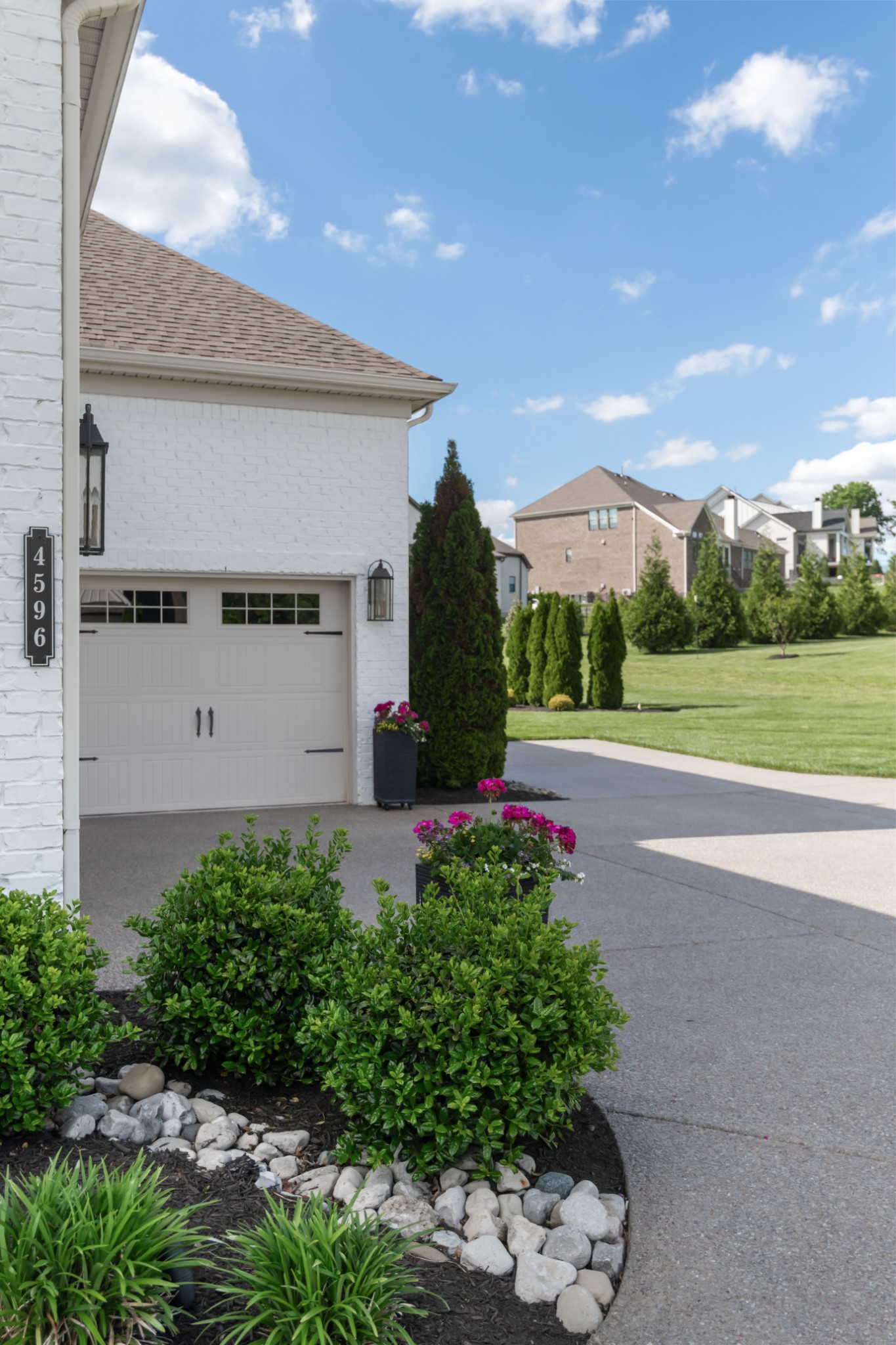 4596 Majestic Meadows Dr