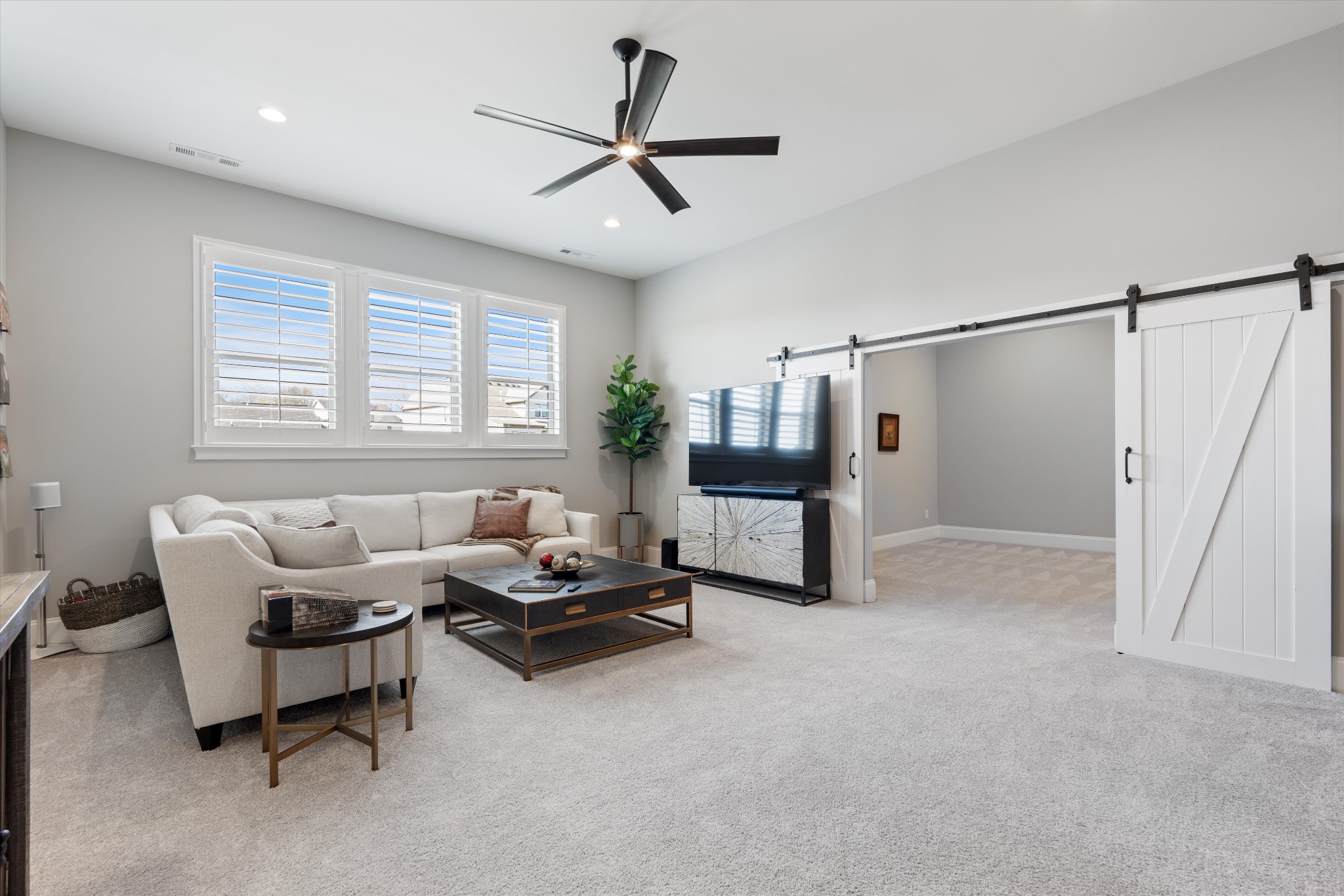 4596 Majestic Meadows Dr