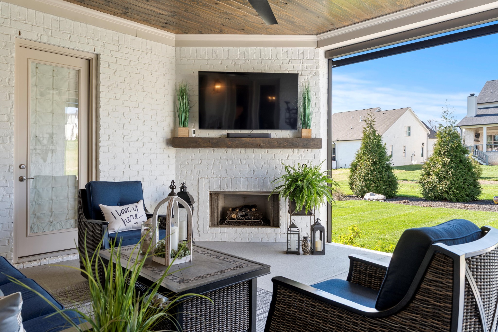 4596 Majestic Meadows Dr