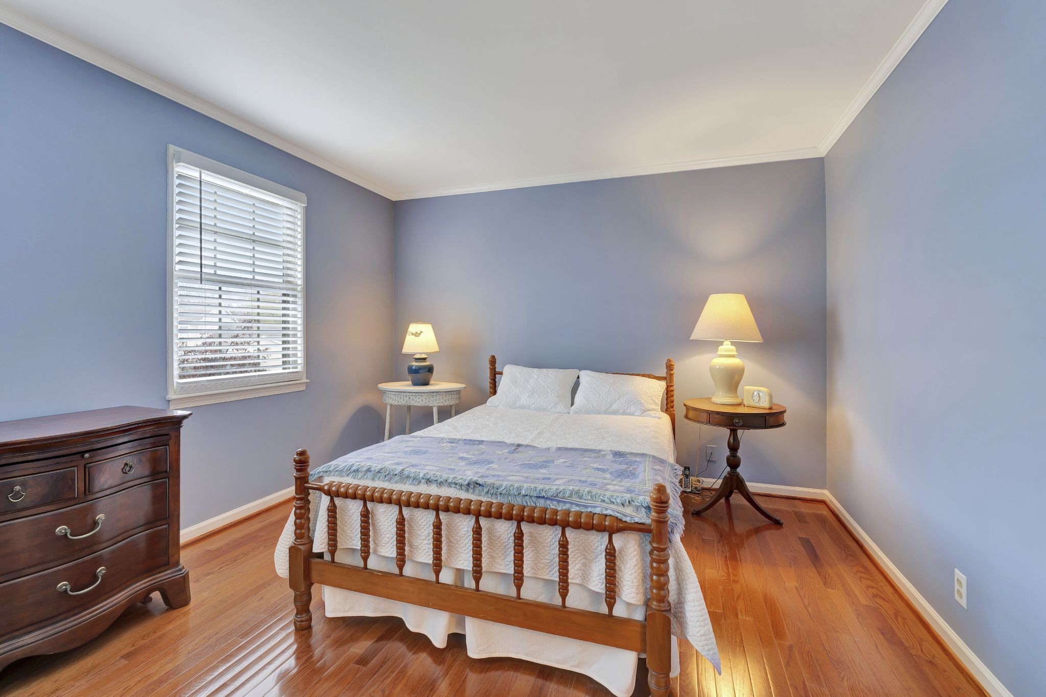 615 Plantation Ct