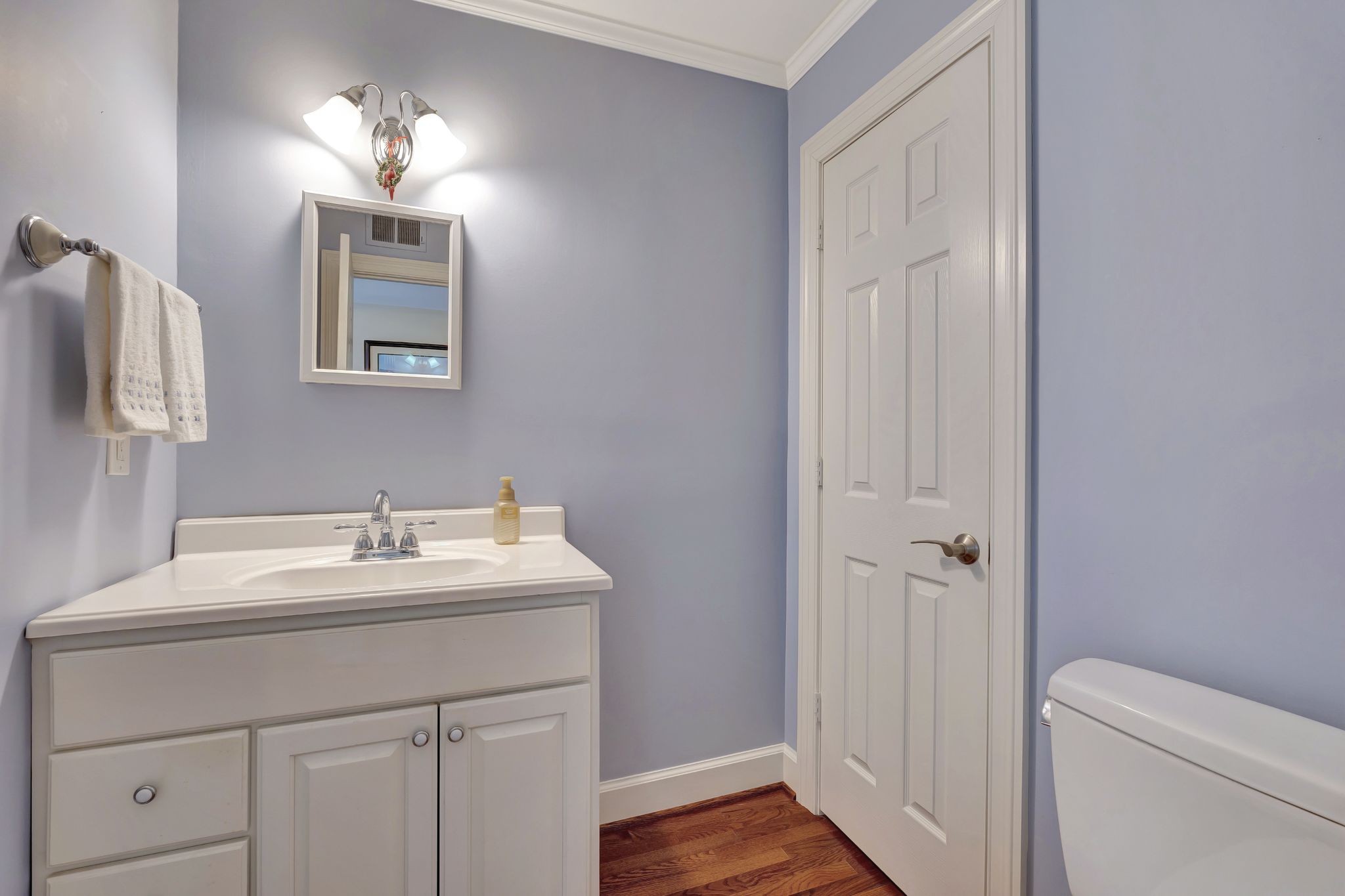 615 Plantation Ct