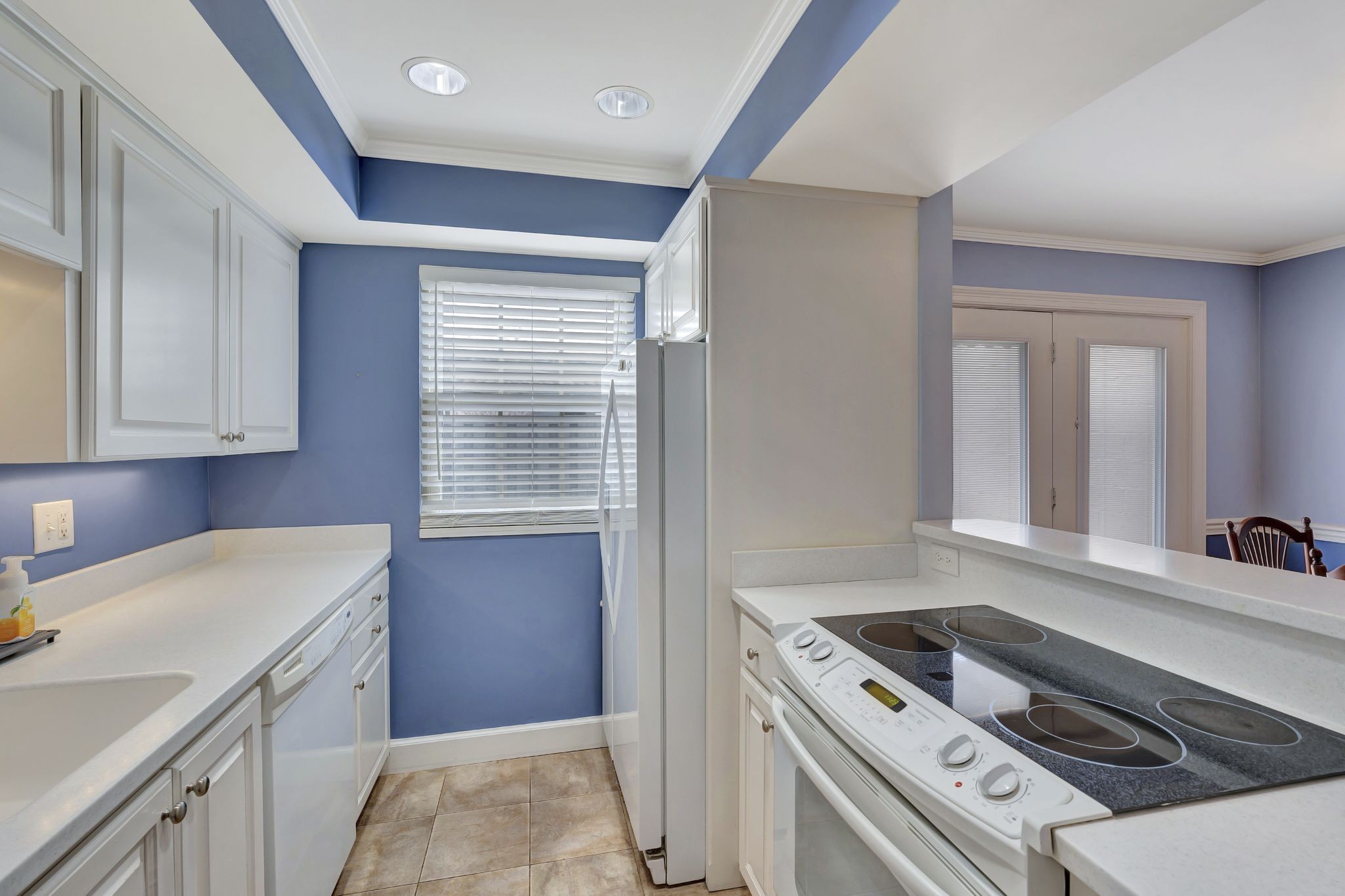 615 Plantation Ct