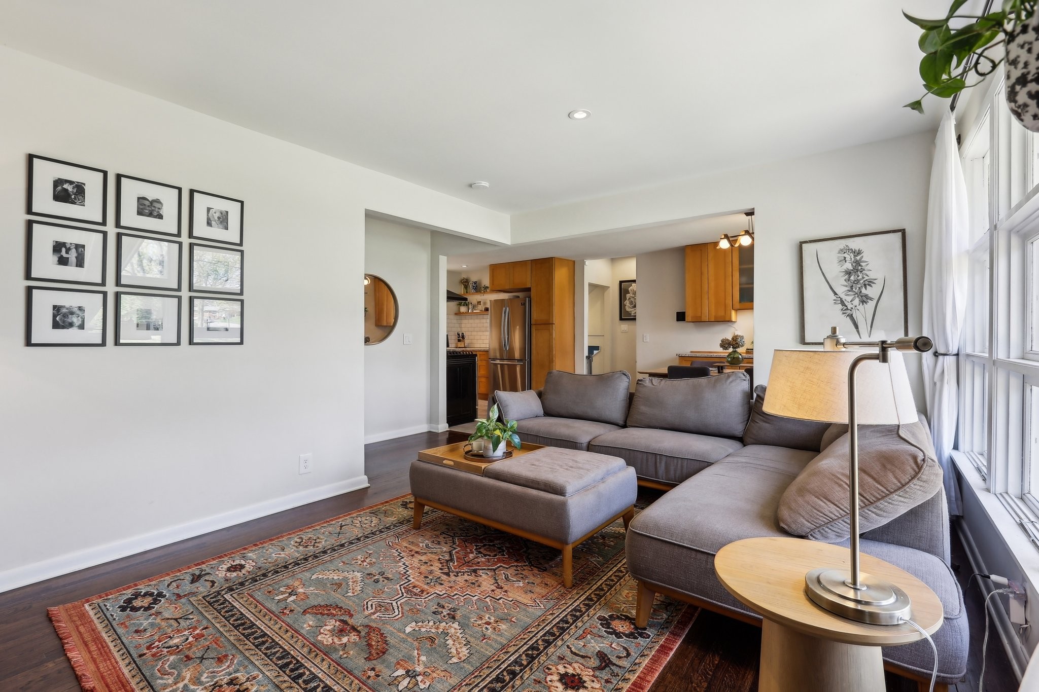 557 Whispering Hills Dr