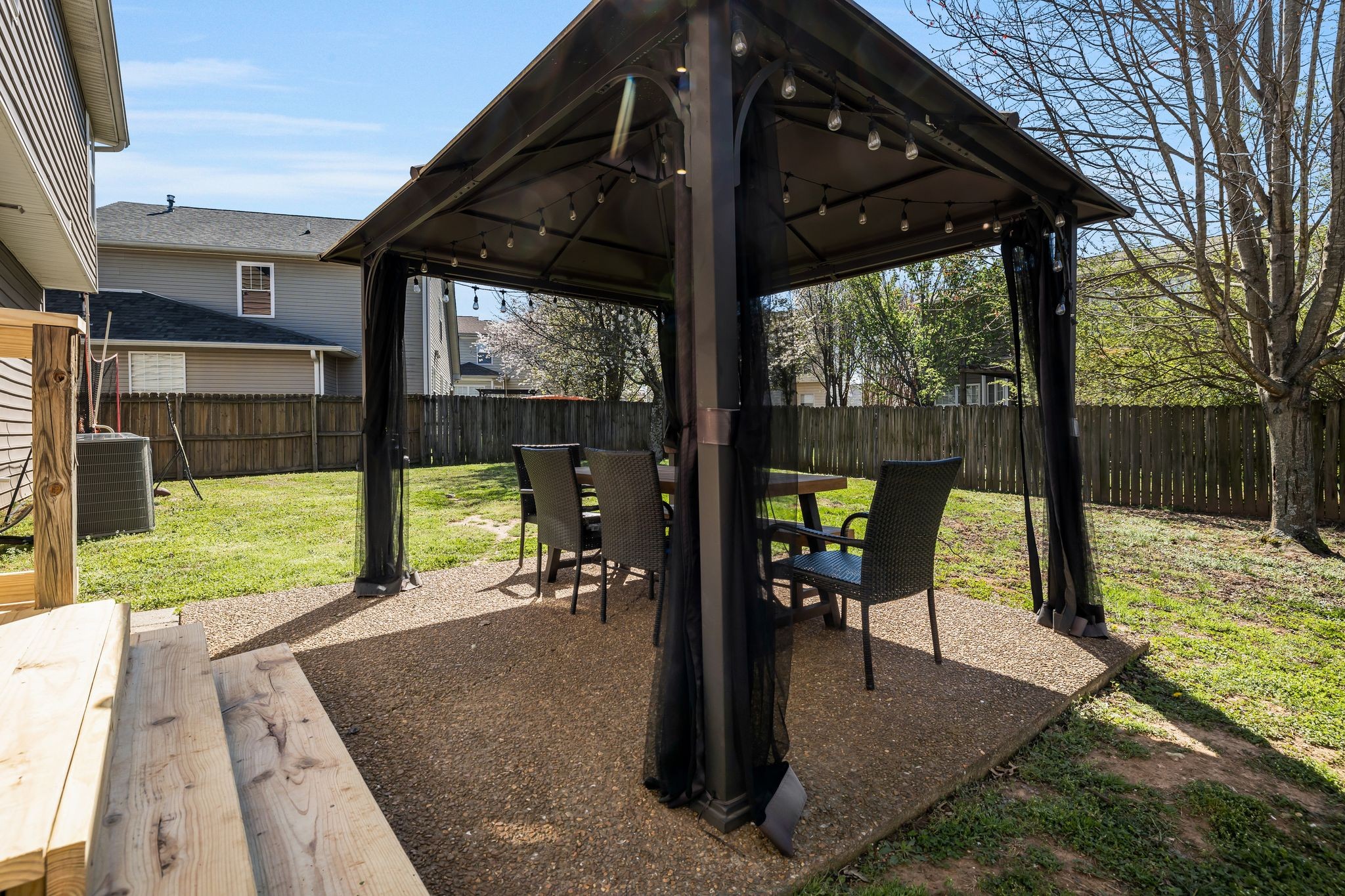 1626 Zurich Dr