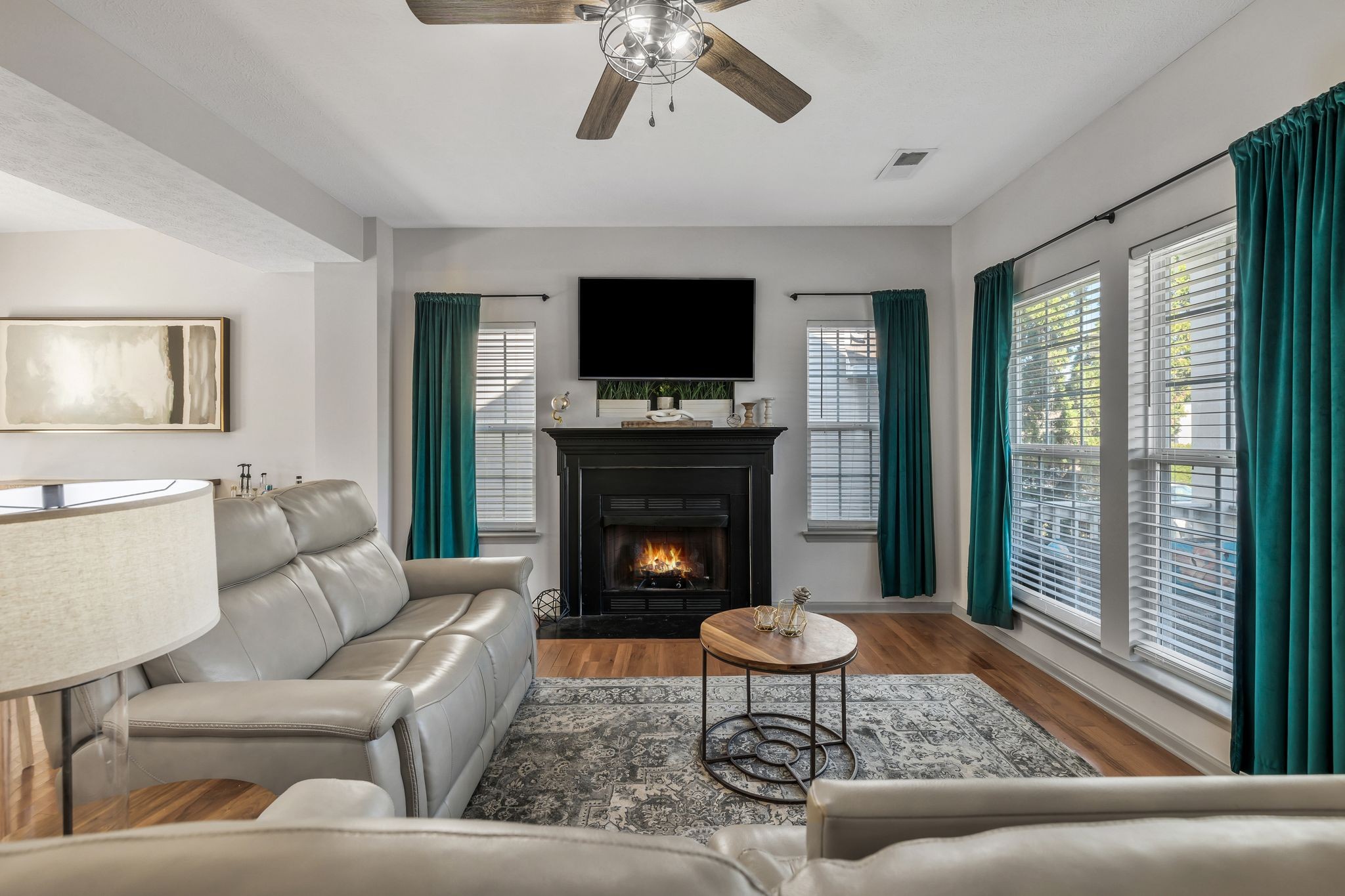 1626 Zurich Dr
