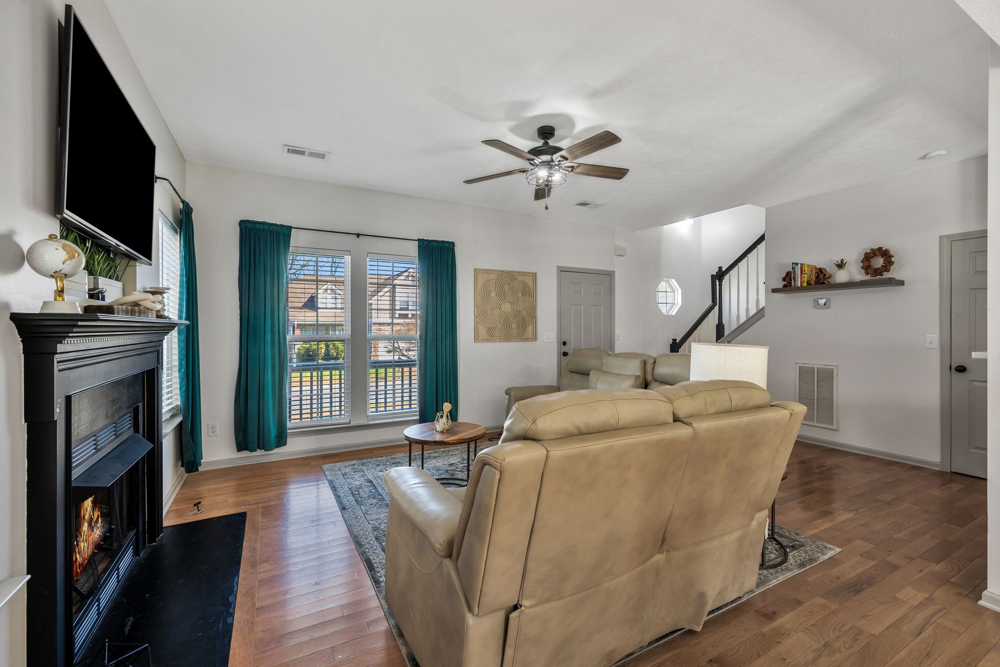 1626 Zurich Dr