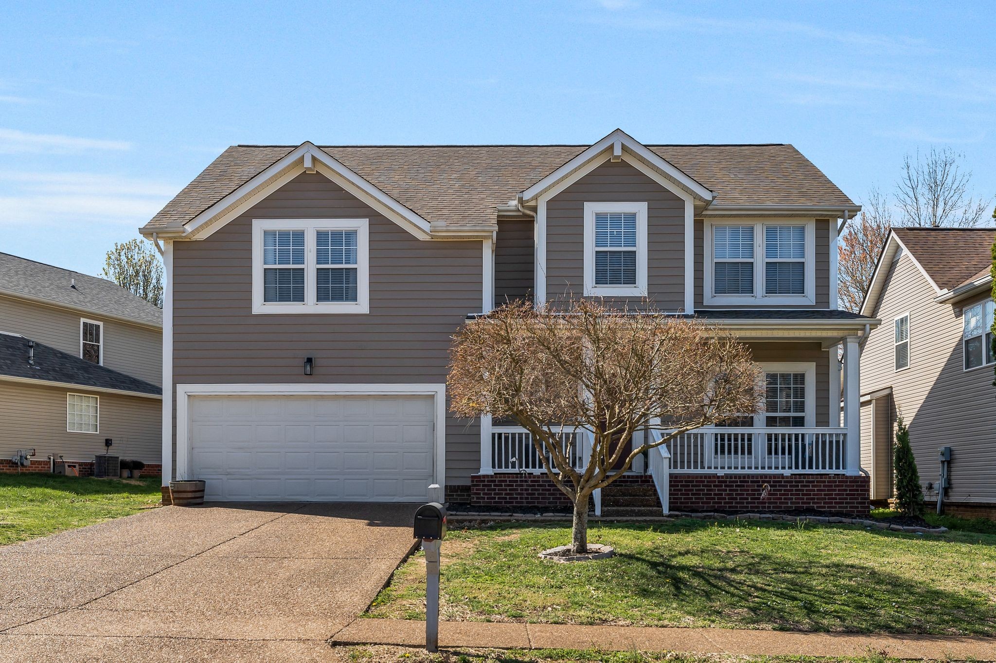 1626 Zurich Dr