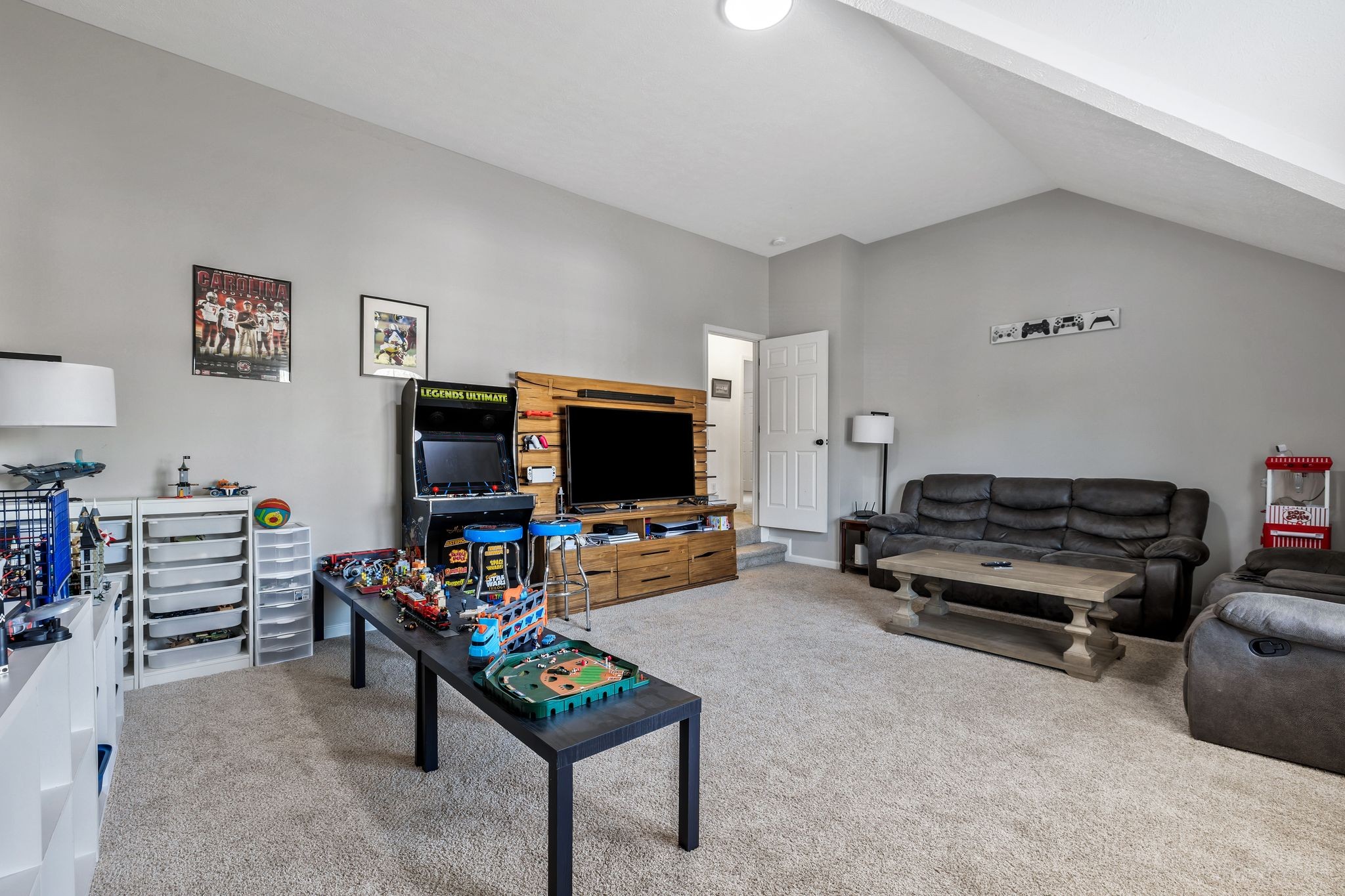 1626 Zurich Dr