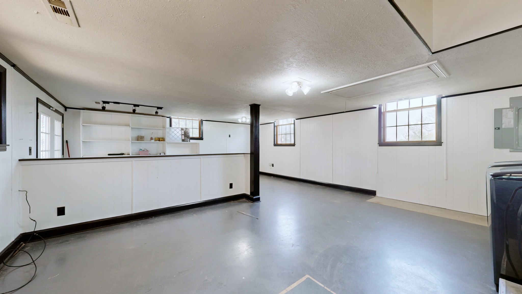 2015 Hickory Hill Ln