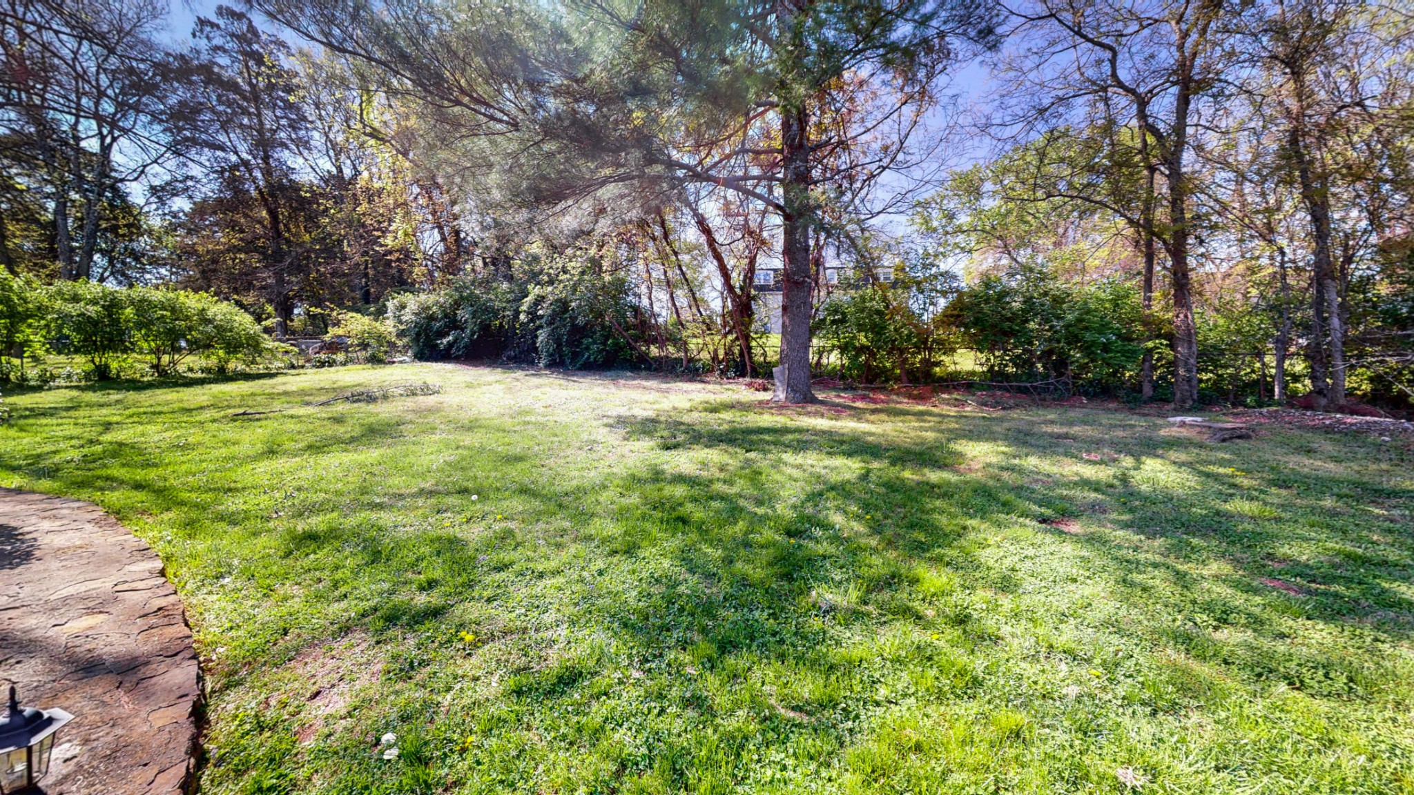 2015 Hickory Hill Ln