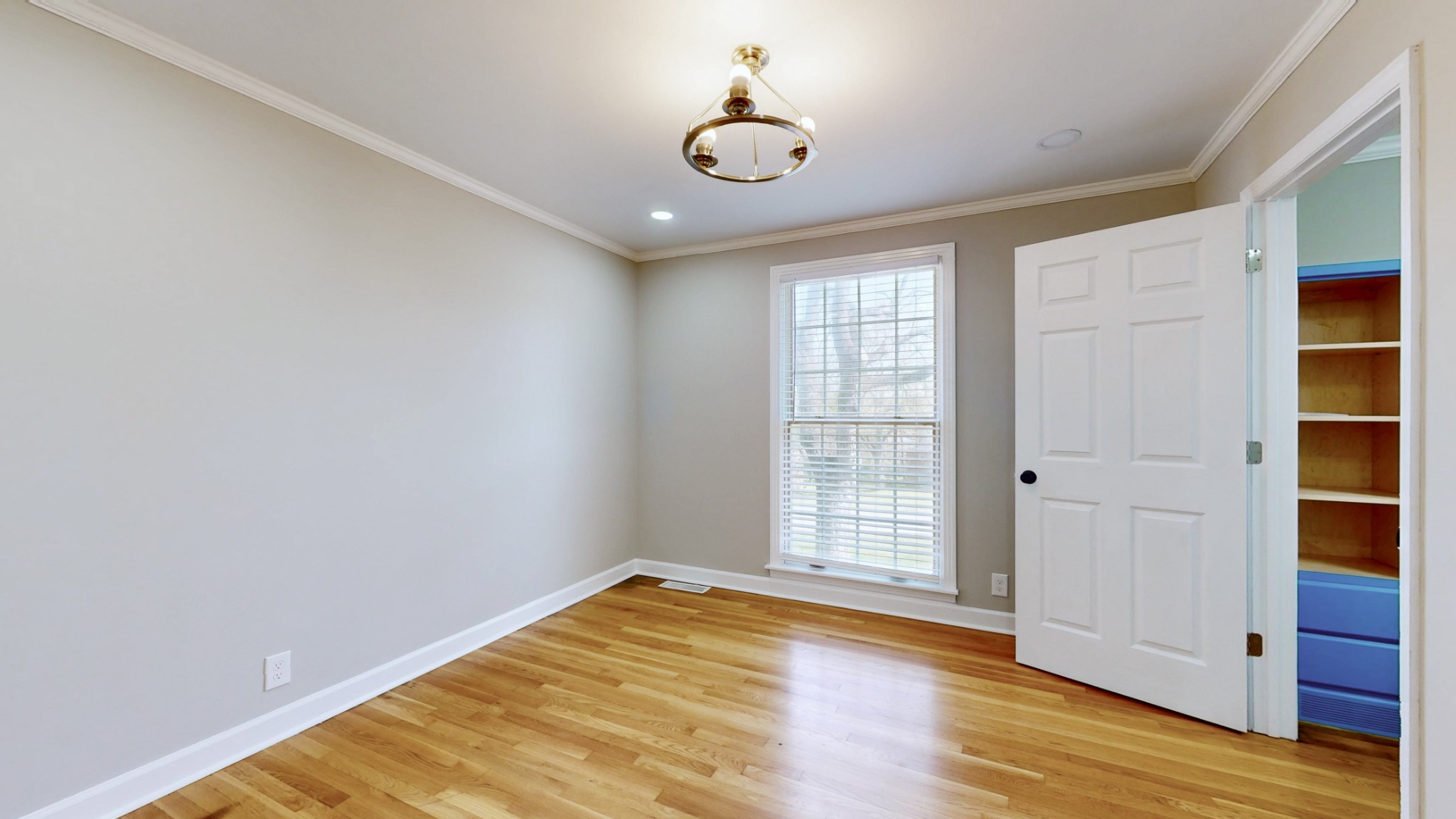 2015 Hickory Hill Ln