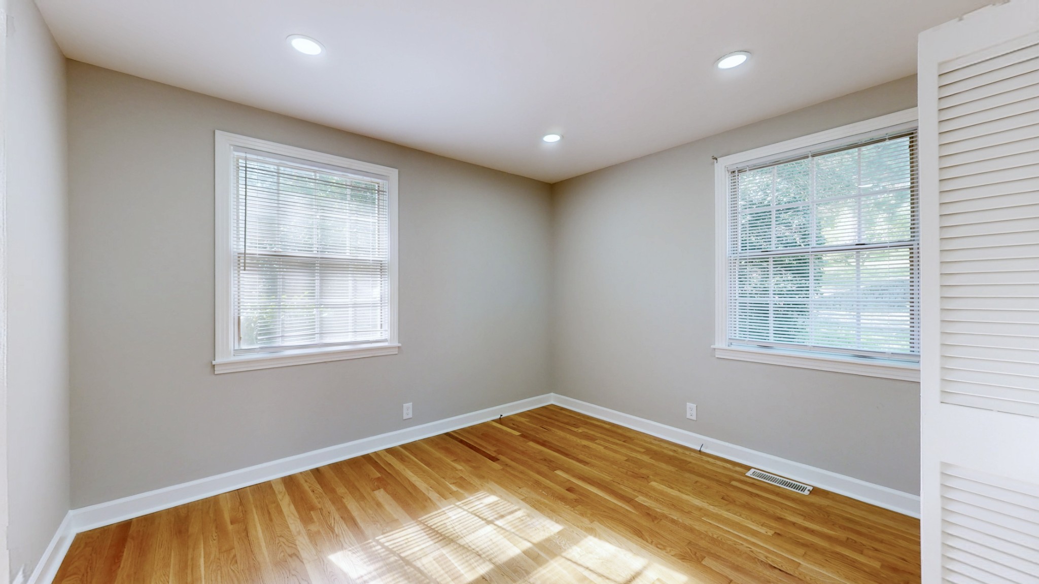 2015 Hickory Hill Ln