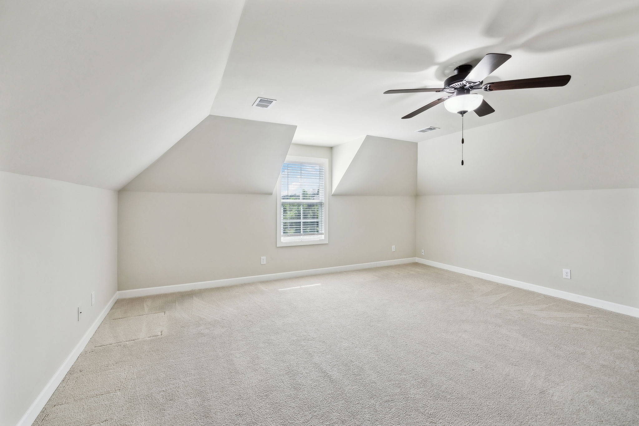 1218 Charleston Blvd