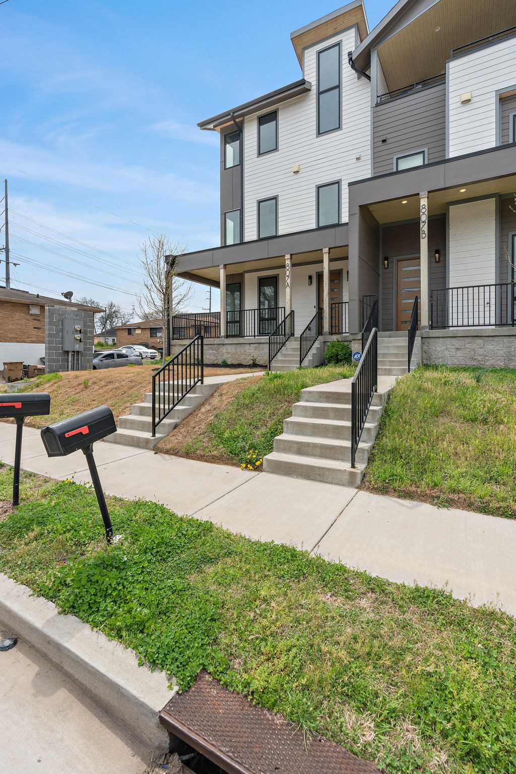 807 32nd Ave, N Unit: A