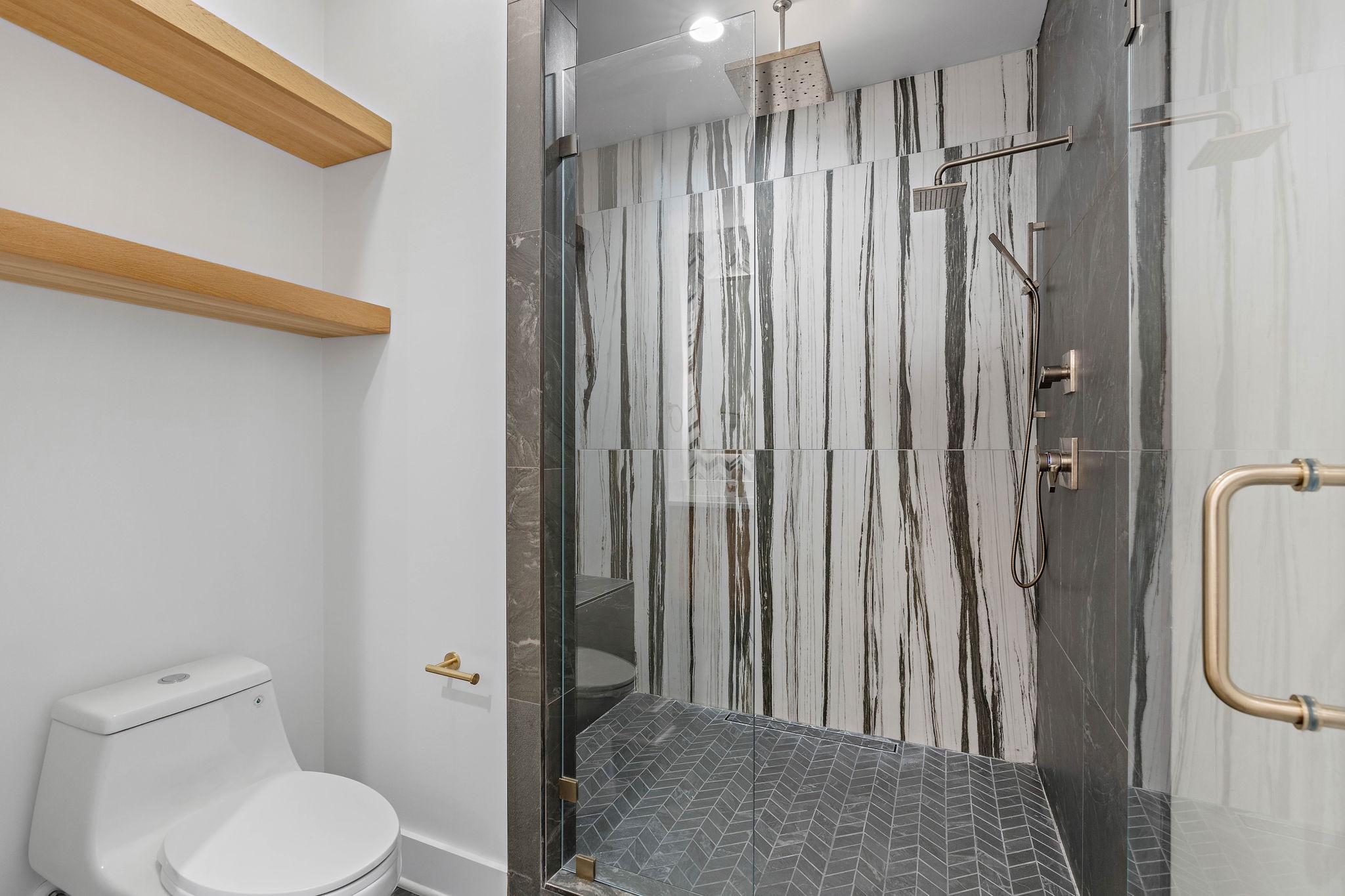 807 32nd Ave, N Unit: A